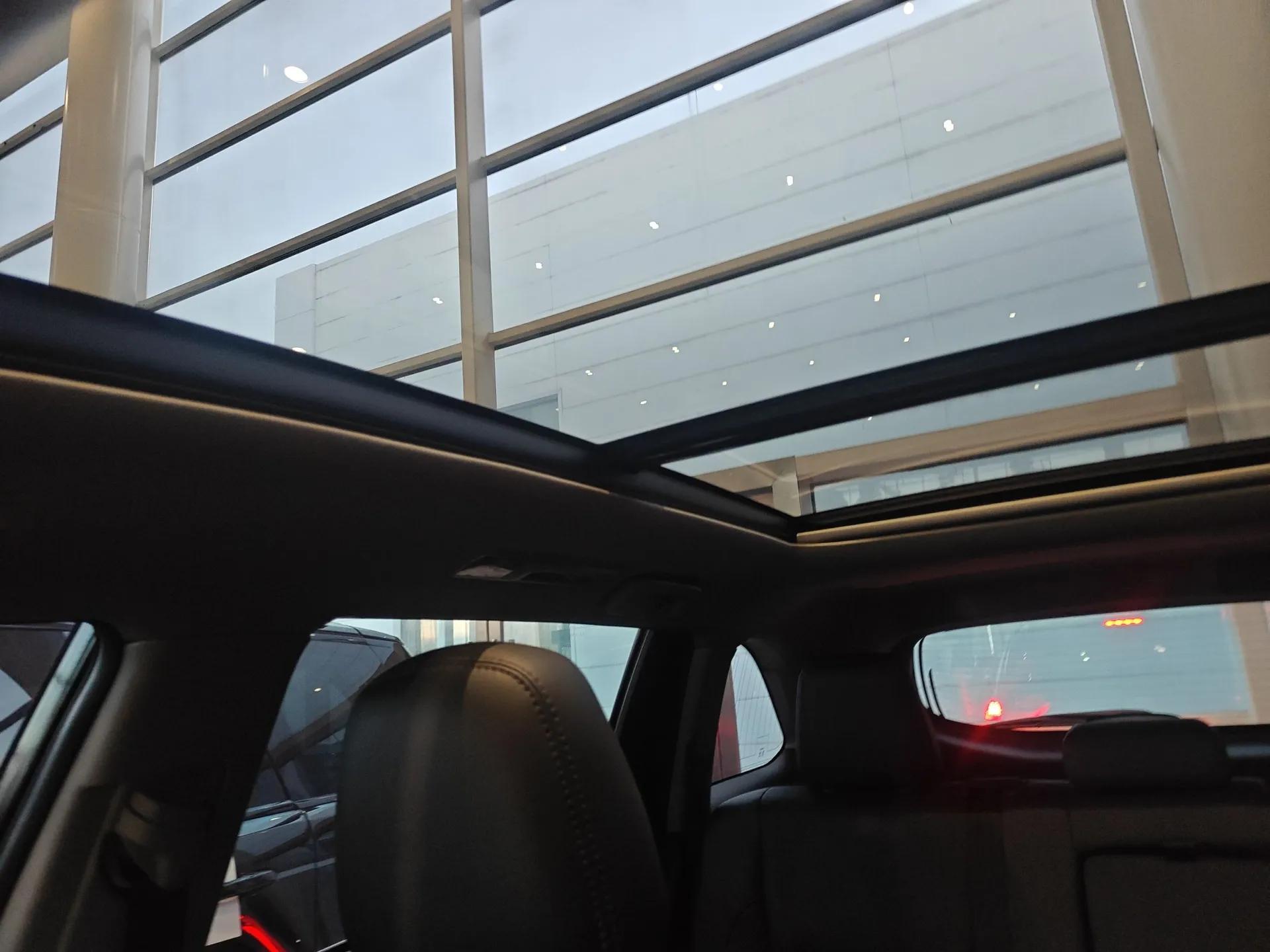 Toyota Highlander 2018 2.0T Two-Wheel Drive Luxury Edition 7 Seats China VI Standard — миниатюра 17