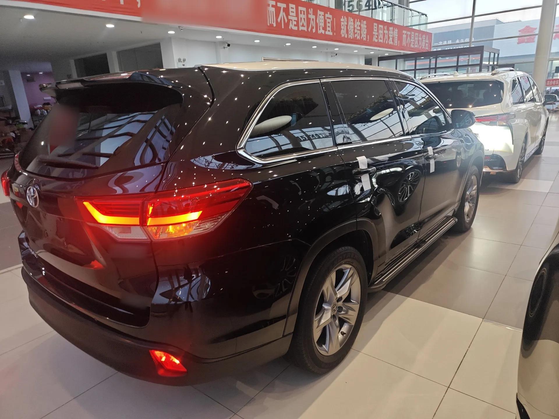 Toyota Highlander 2018 2.0T Two-Wheel Drive Luxury Edition 7 Seats China VI Standard — миниатюра 7