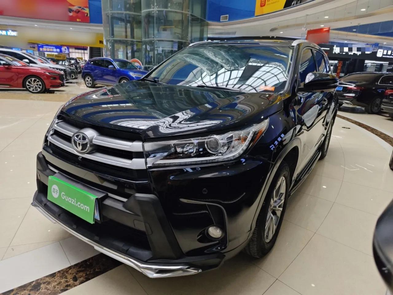 Toyota Highlander 2018 2.0T Two-Wheel Drive Elite Edition 7 Seats China VI Standard — миниатюра 1