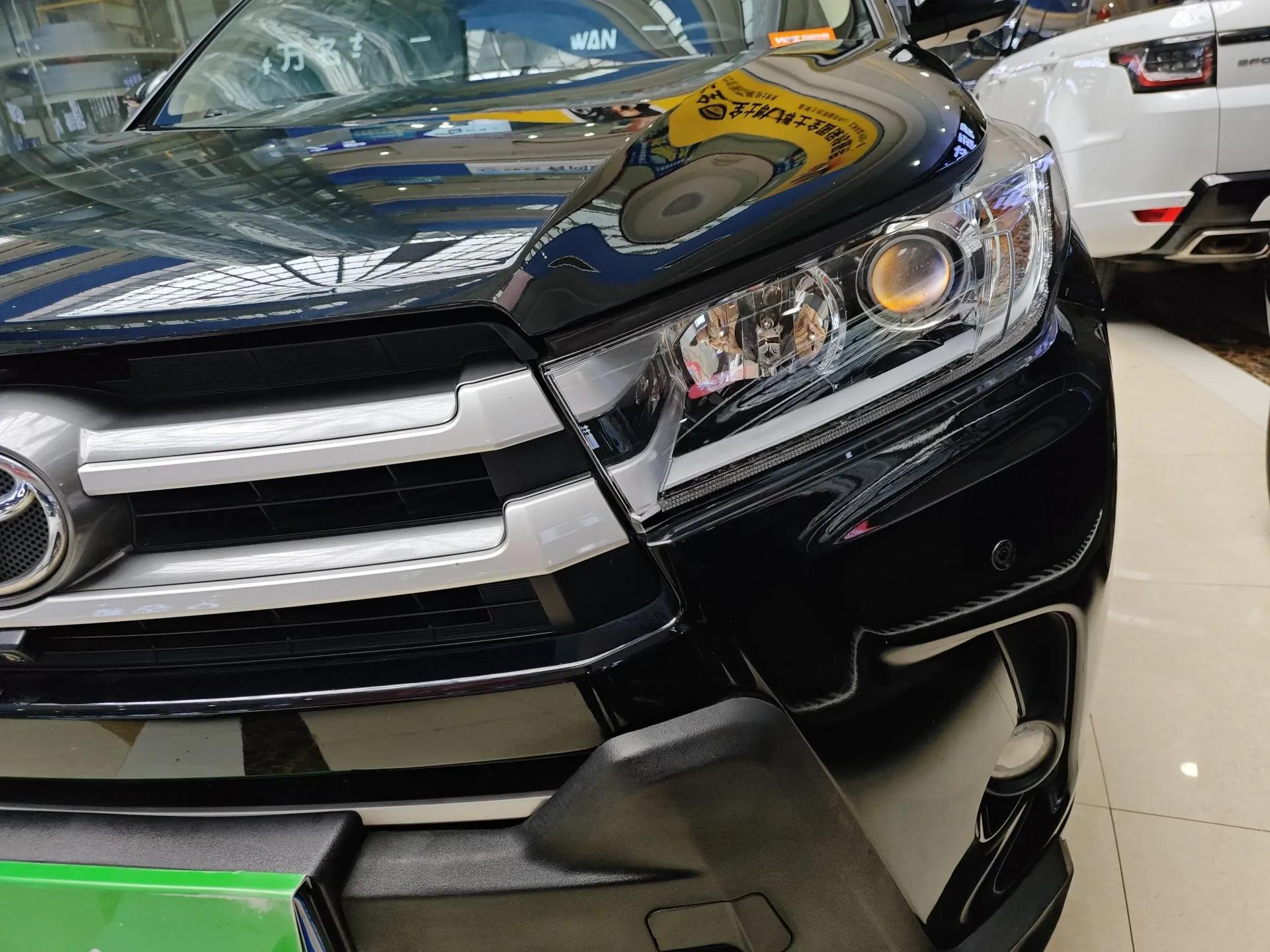 Toyota Highlander 2018 2.0T Two-Wheel Drive Elite Edition 7 Seats China VI Standard — миниатюра 9