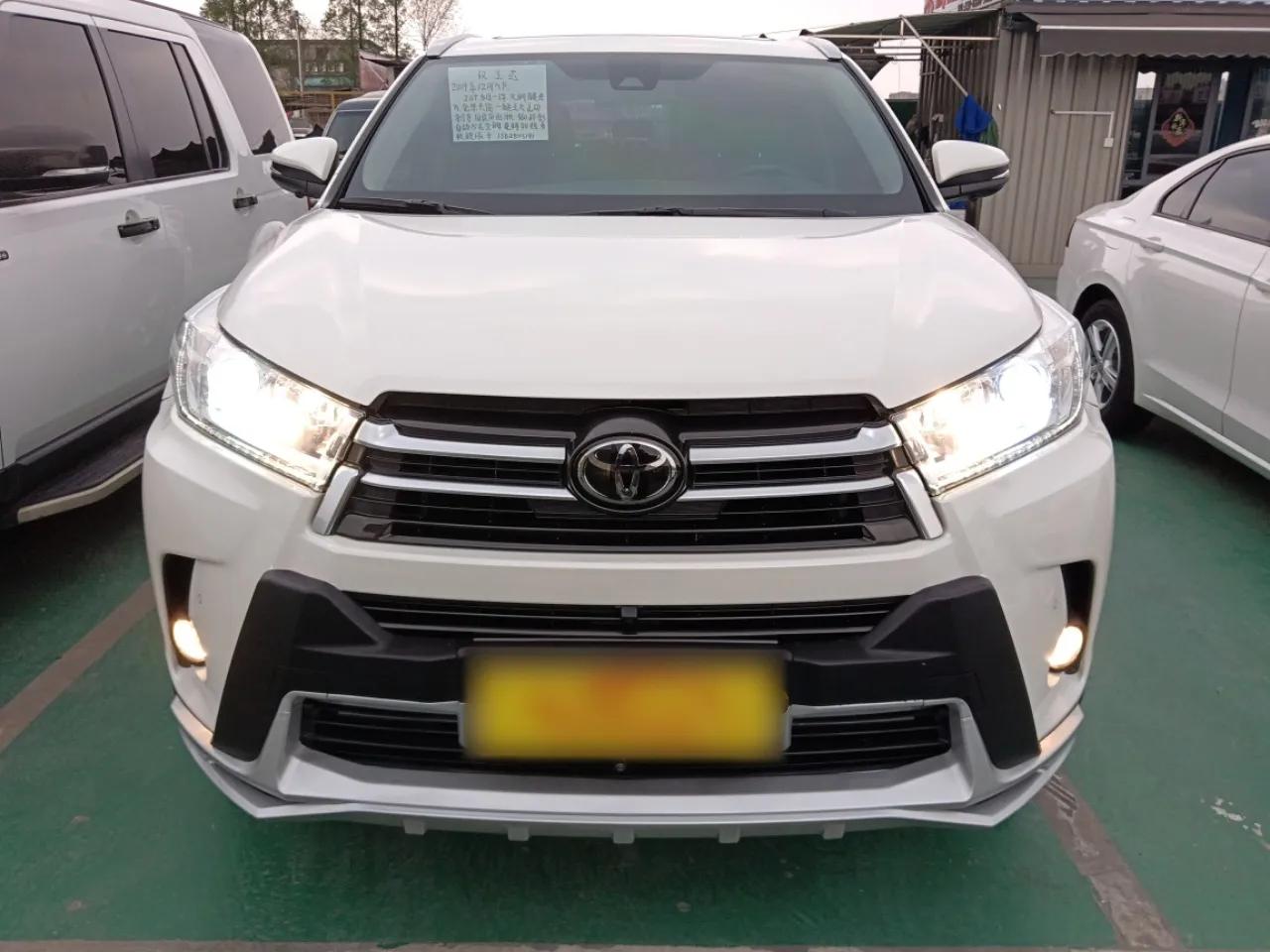 Toyota Highlander 2018 2.0T Four-Wheel Drive Prestige Version 7 Seats China VI Standard — миниатюра 2