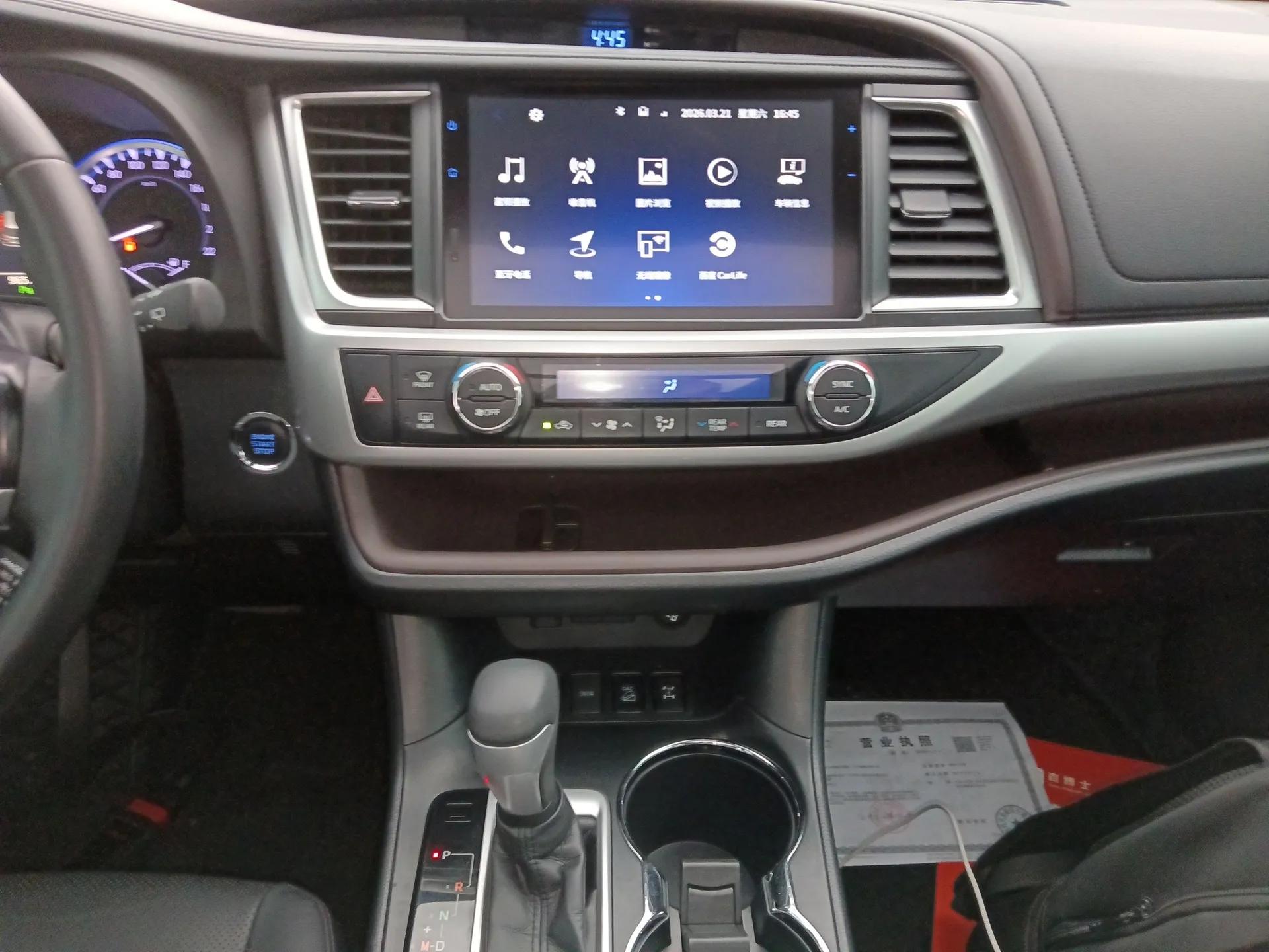 Toyota Highlander 2018 2.0T Four-Wheel Drive Prestige Version 7 Seats China VI Standard — миниатюра 15