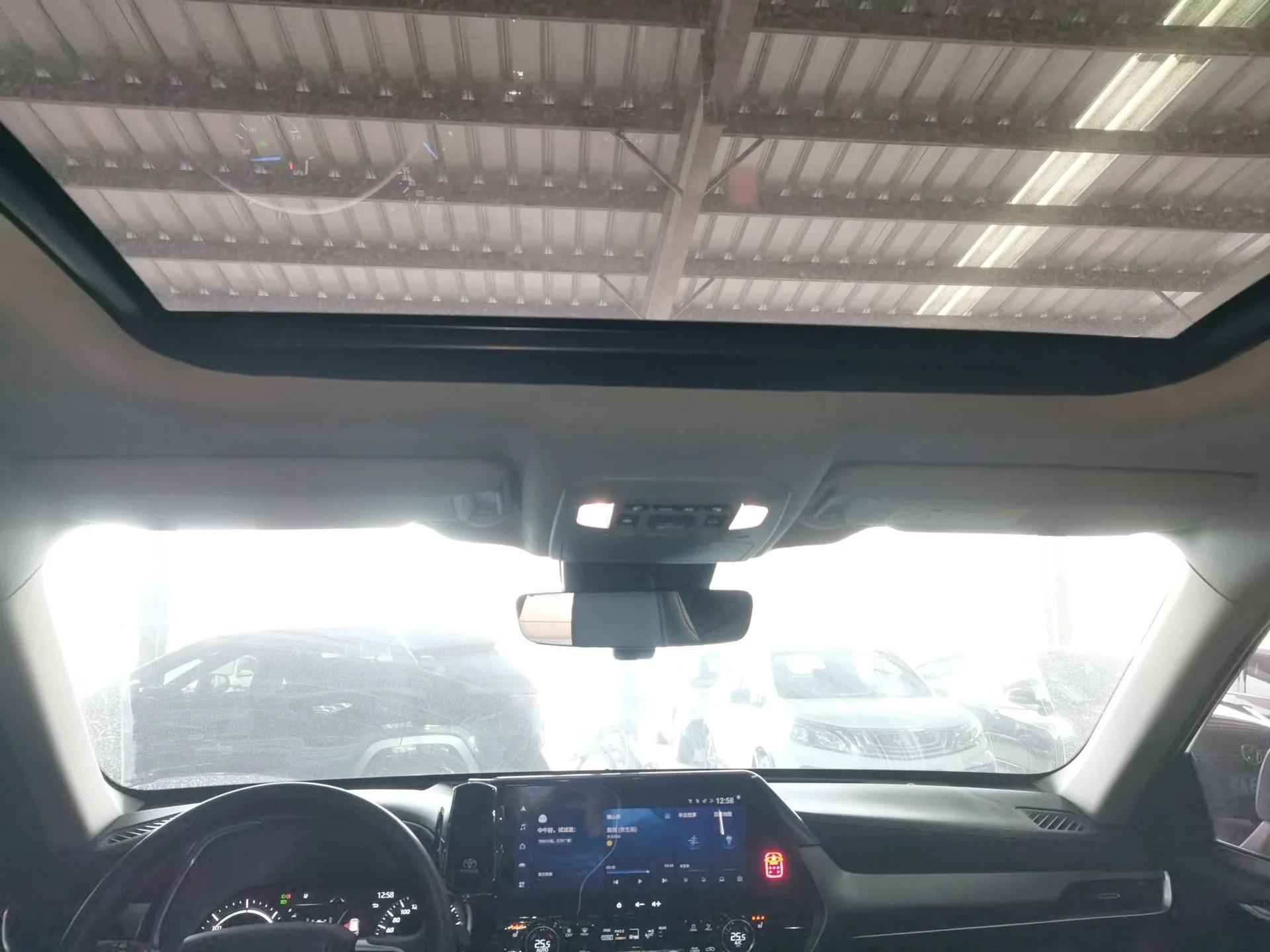 Toyota Highlander 2023 2.5L Smart Electric Hybrid Dual-Engine Four-Wheel Drive Prestige Version – 7 Seats — миниатюра 21