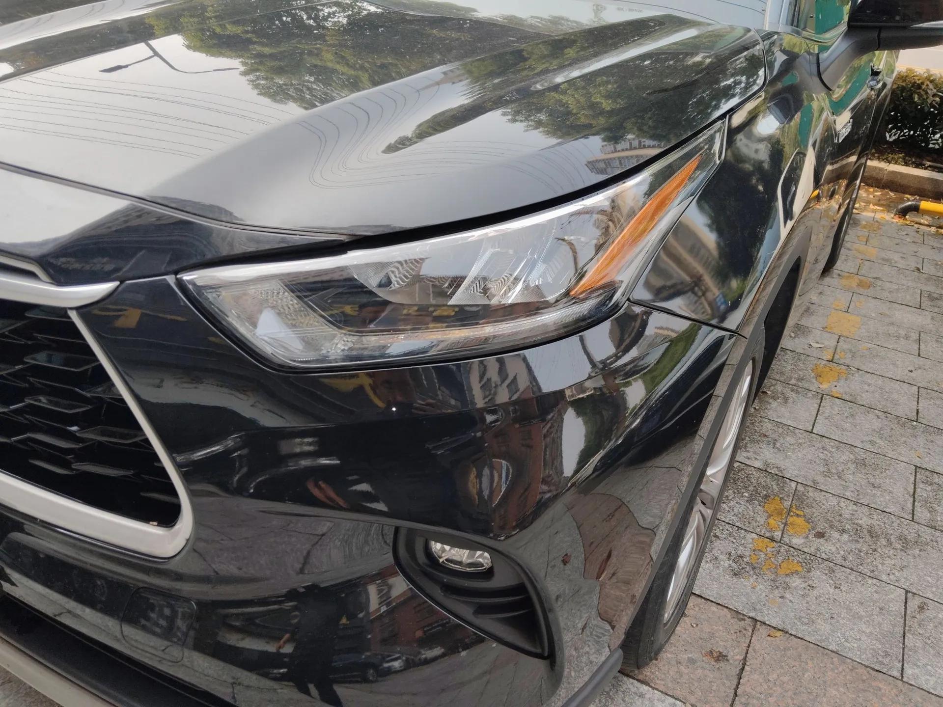 Toyota Highlander 2022 Dual-Engine 2.5L Four-Wheel Drive Luxury Edition 7 Seats — миниатюра 9