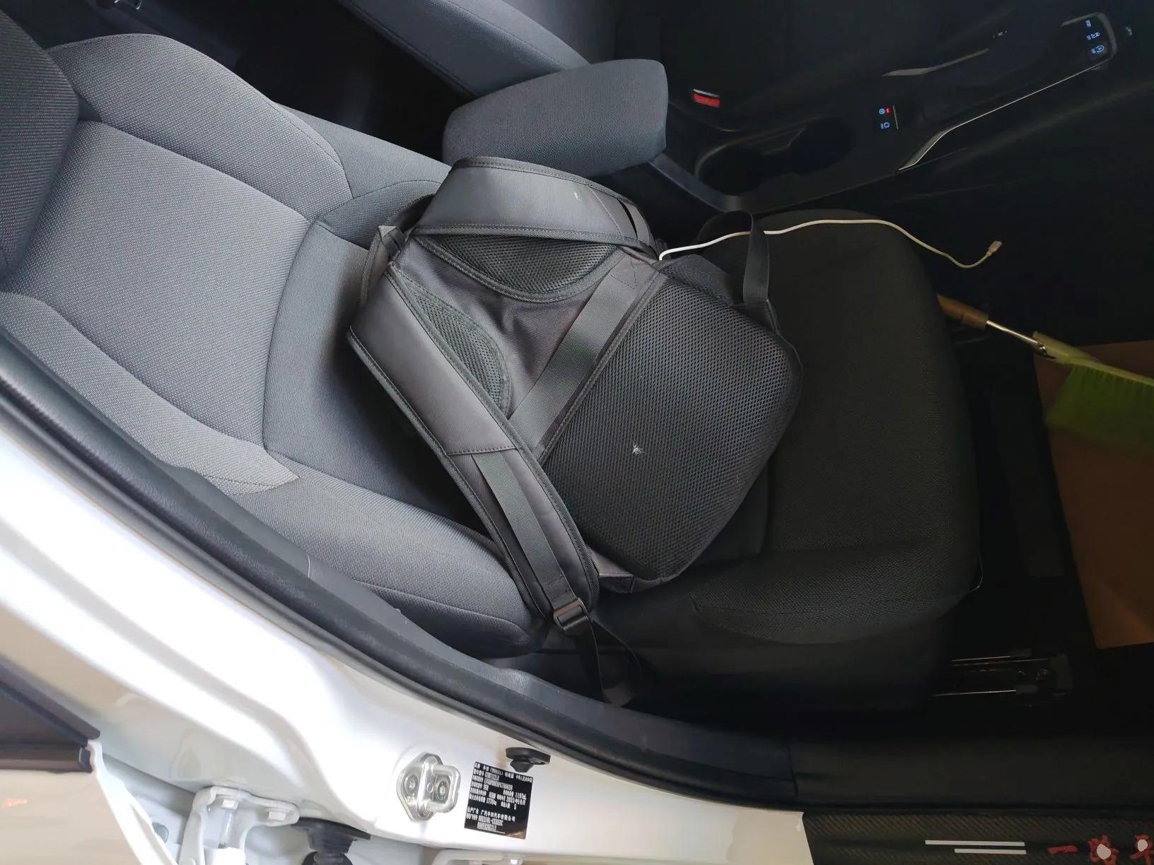 Toyota Levin 2023 185T CVT Luxury Edition — миниатюра 23