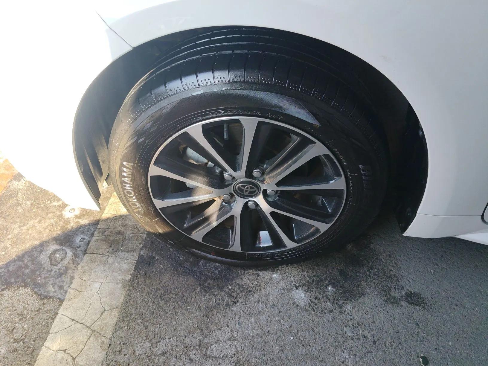 Toyota Levin 2023 185T CVT Luxury Edition — миниатюра 8