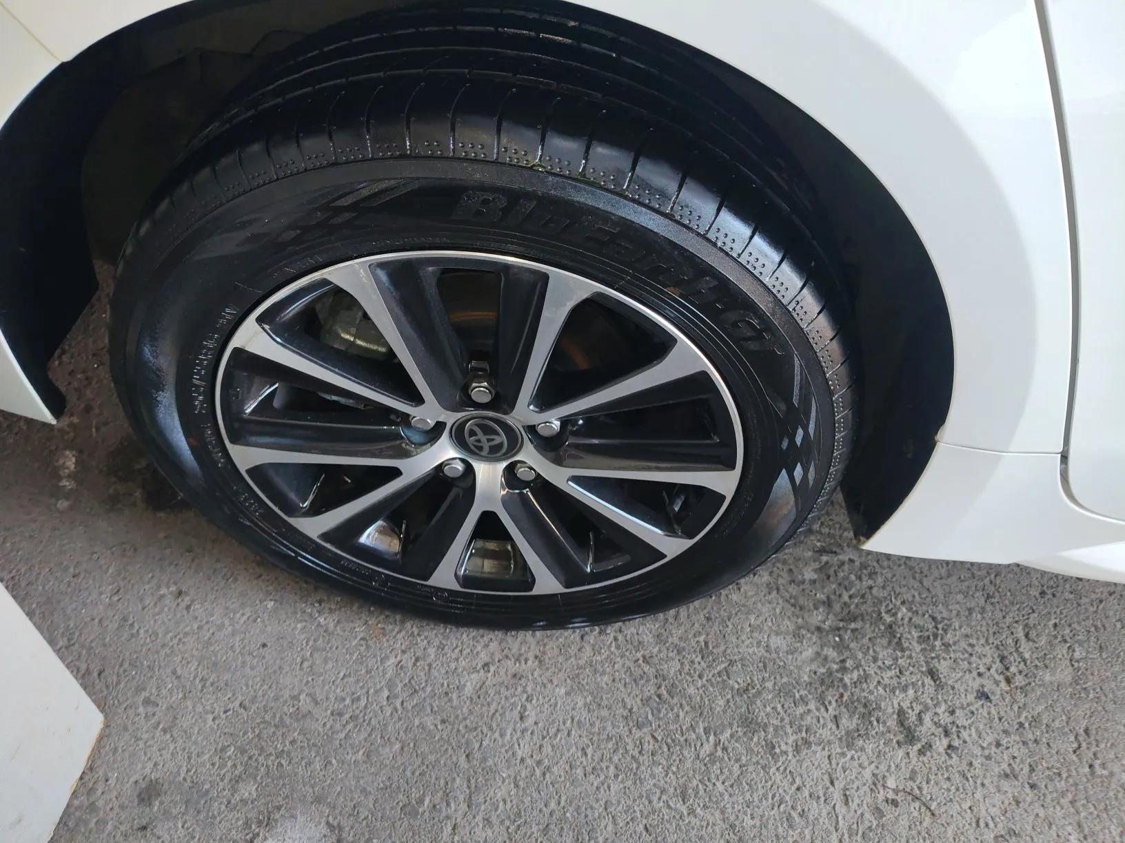 Toyota Levin 2023 185T CVT Luxury Edition — миниатюра 10