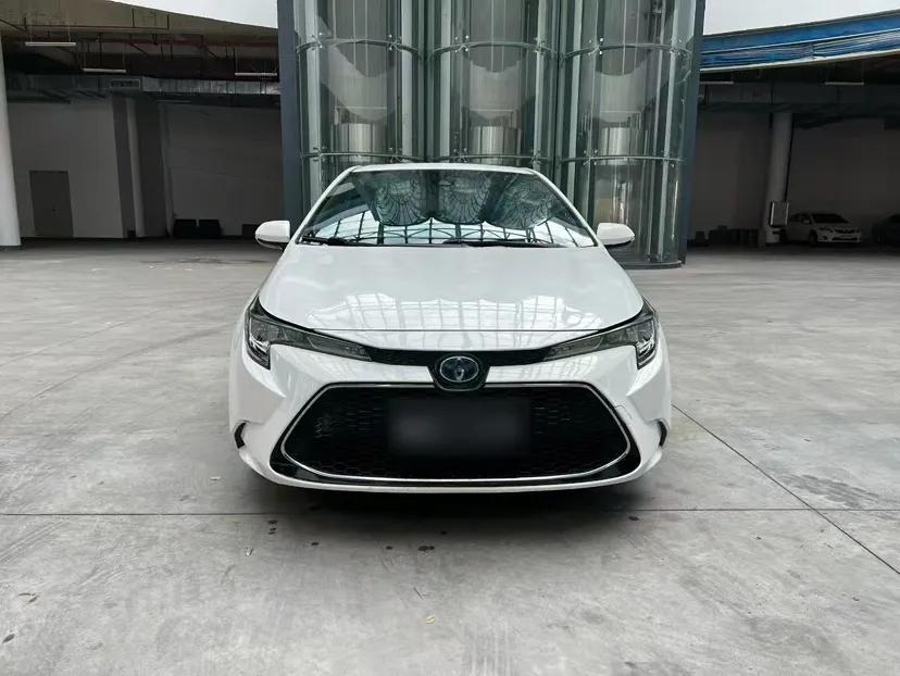 Toyota Levin 2022 Dual-Engine 1.8H E-CVT Luxury Edition — миниатюра 4