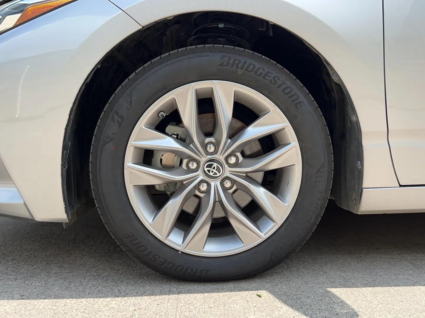 Toyota Avalon 2019 2.0L Luxury Edition China VI Standard — миниатюра 8