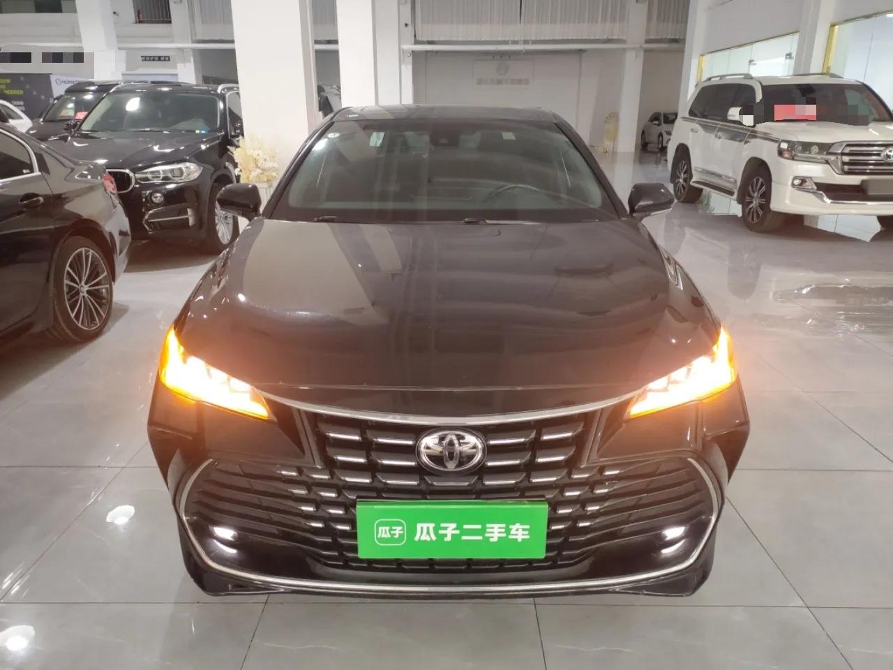Toyota Avalon 2022 2.0L Luxury Edition — миниатюра 2