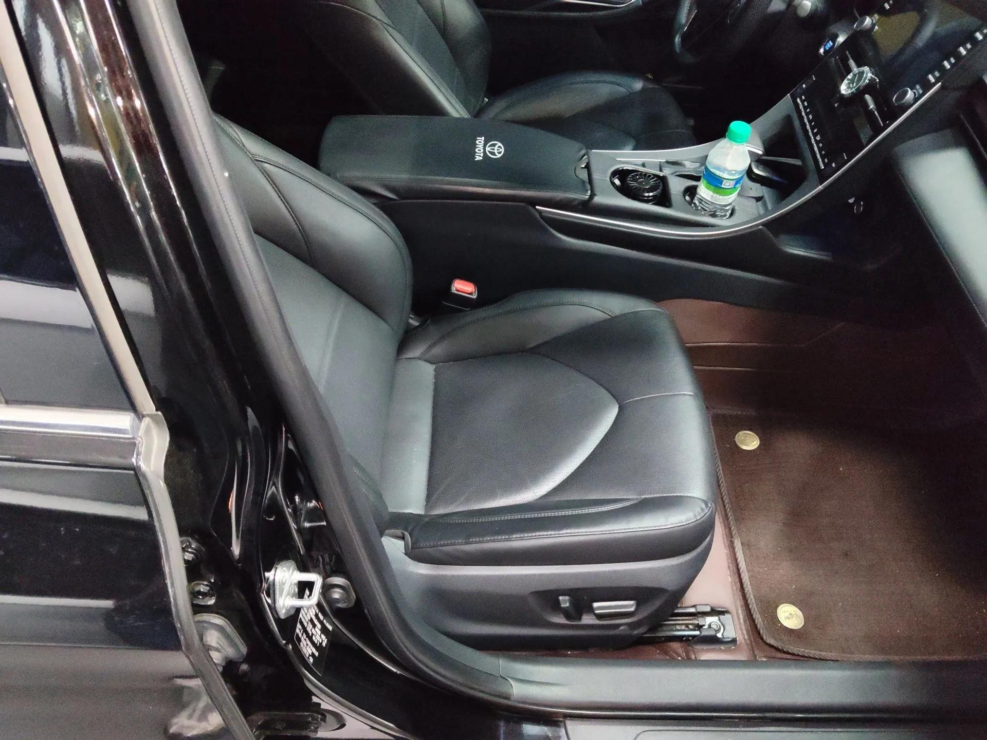 Toyota Avalon 2019 2.0L Luxury Edition China VI Standard — миниатюра 23