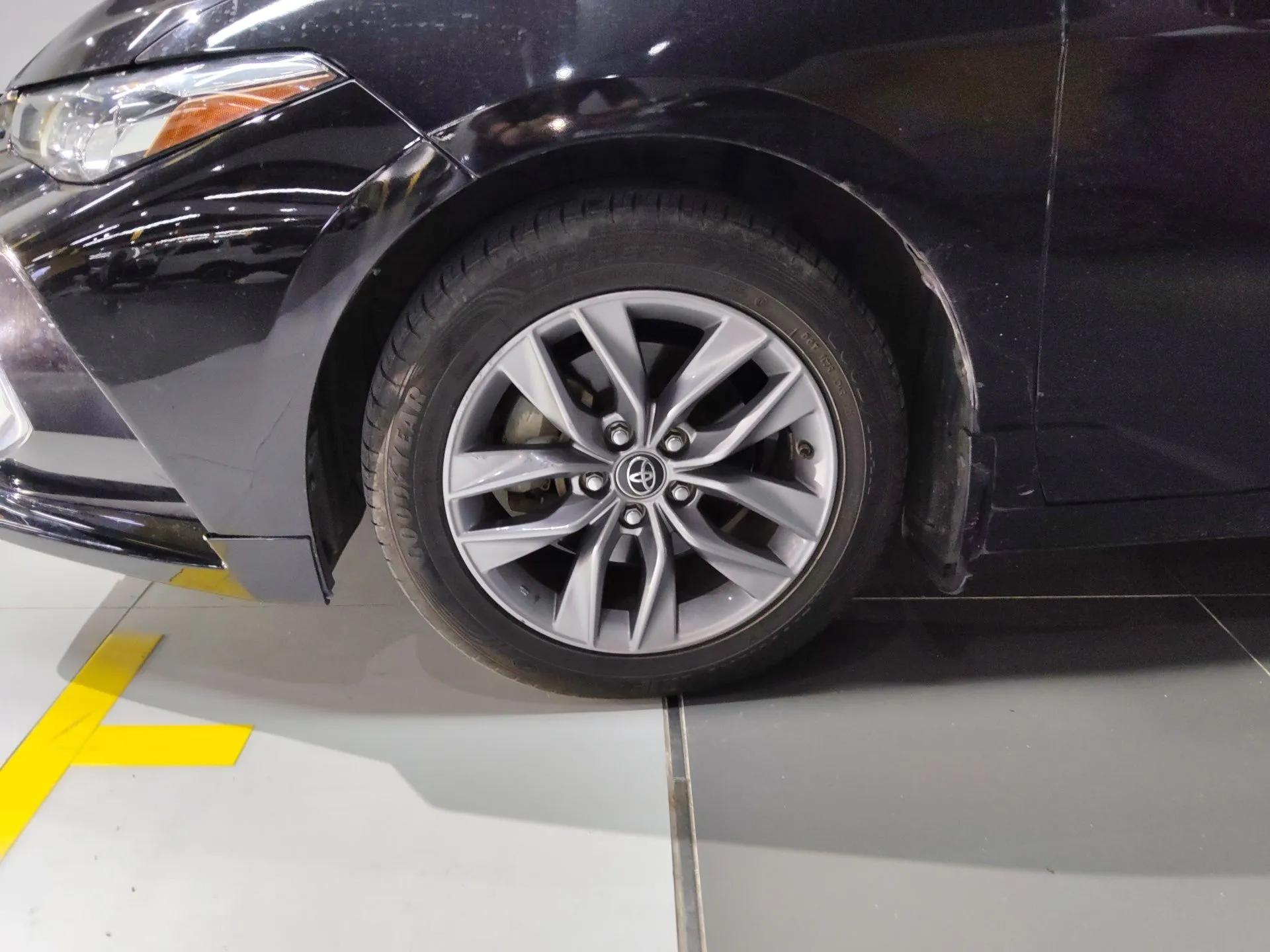 Toyota Avalon 2019 2.0L Luxury Edition China VI Standard — миниатюра 8