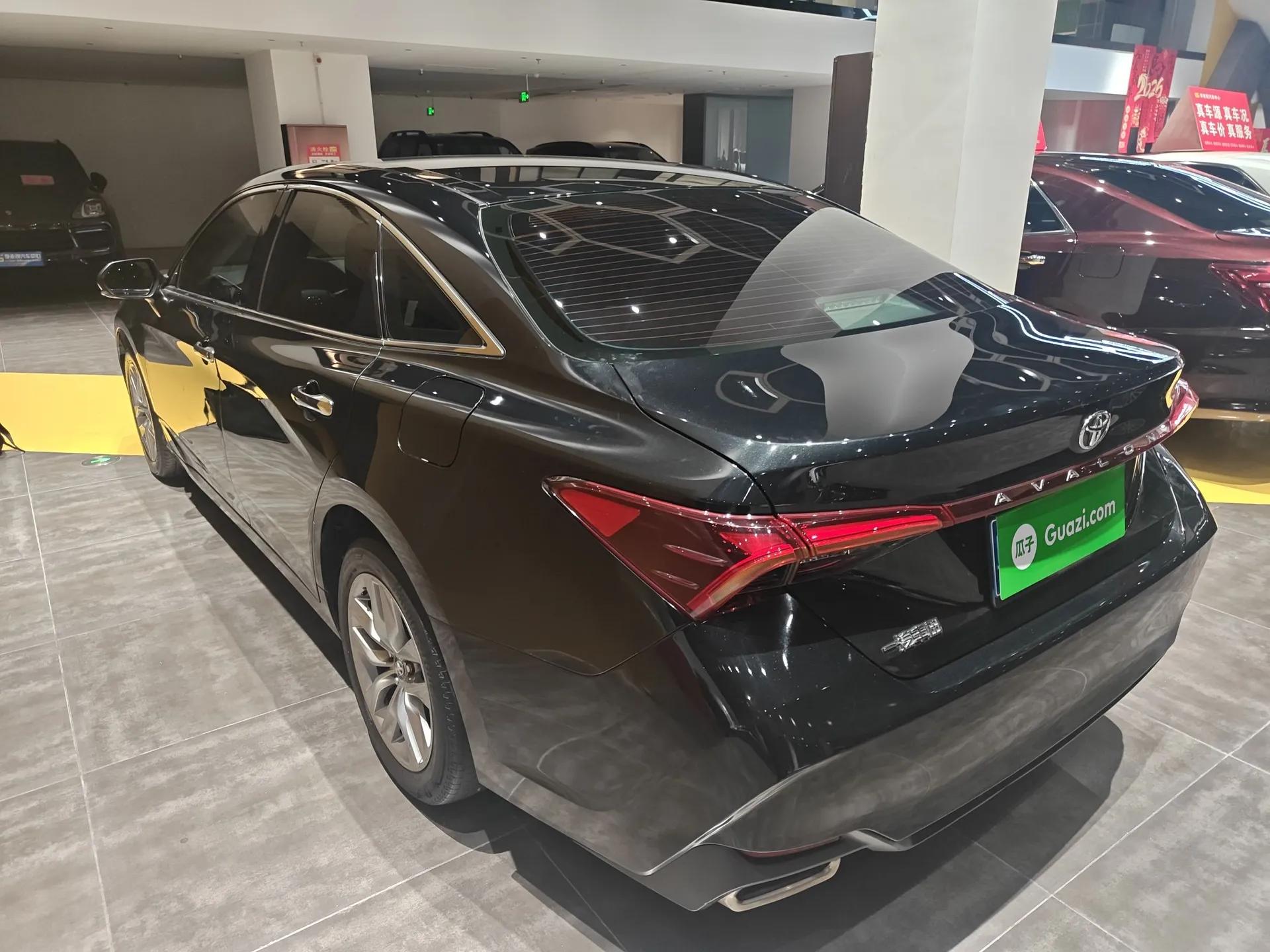 Toyota Avalon 2019 2.0L Luxury Edition China VI Standard — миниатюра 4