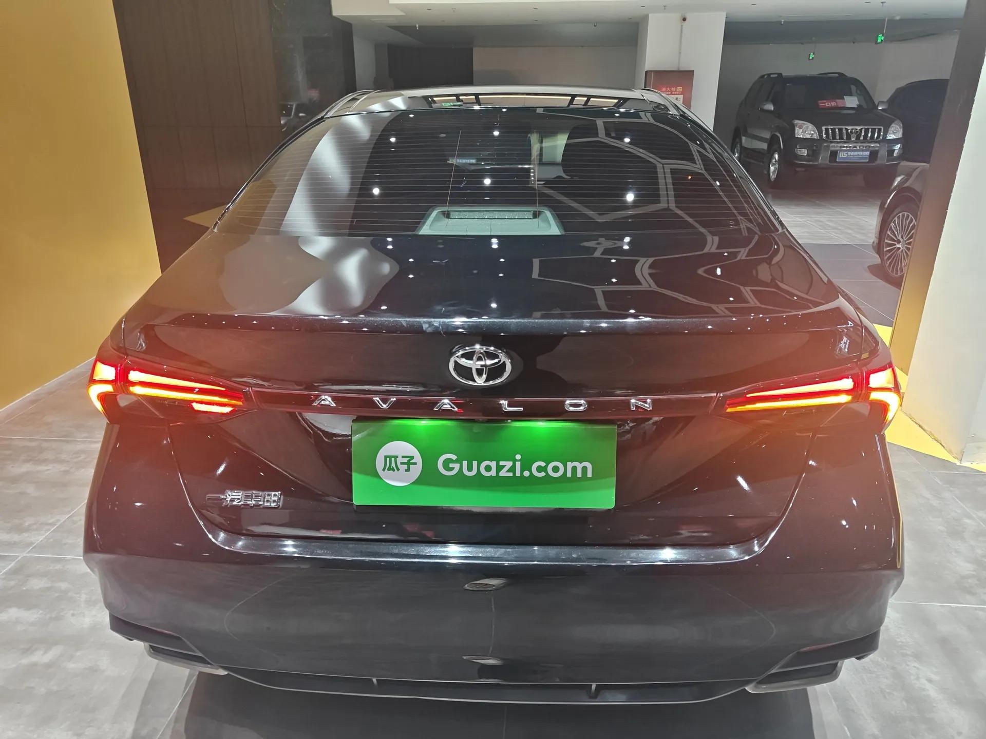 Toyota Avalon 2019 2.0L Luxury Edition China VI Standard — миниатюра 5