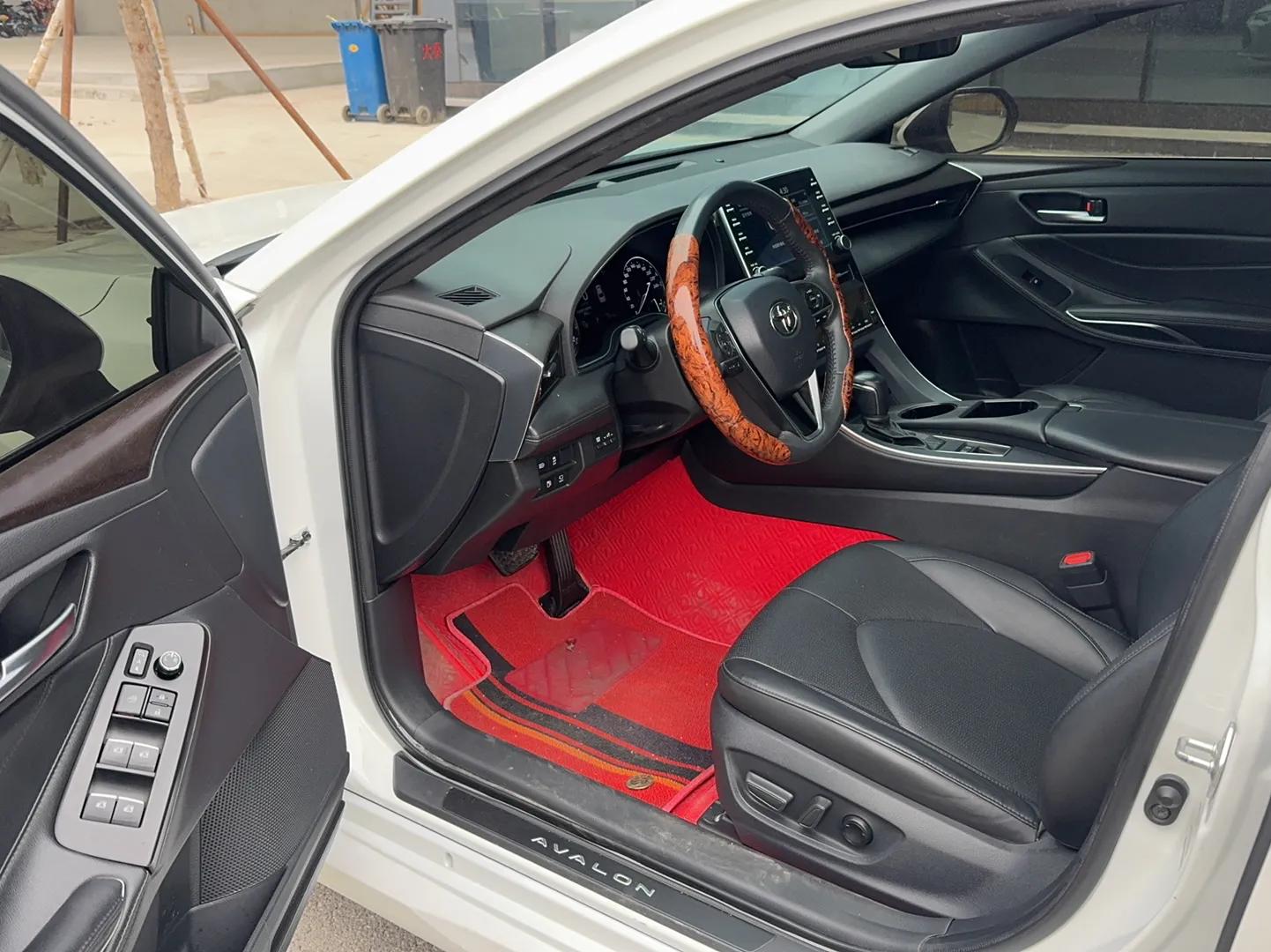 Toyota Avalon 2019 2.0L XLE Premium Edition China VI — миниатюра 8