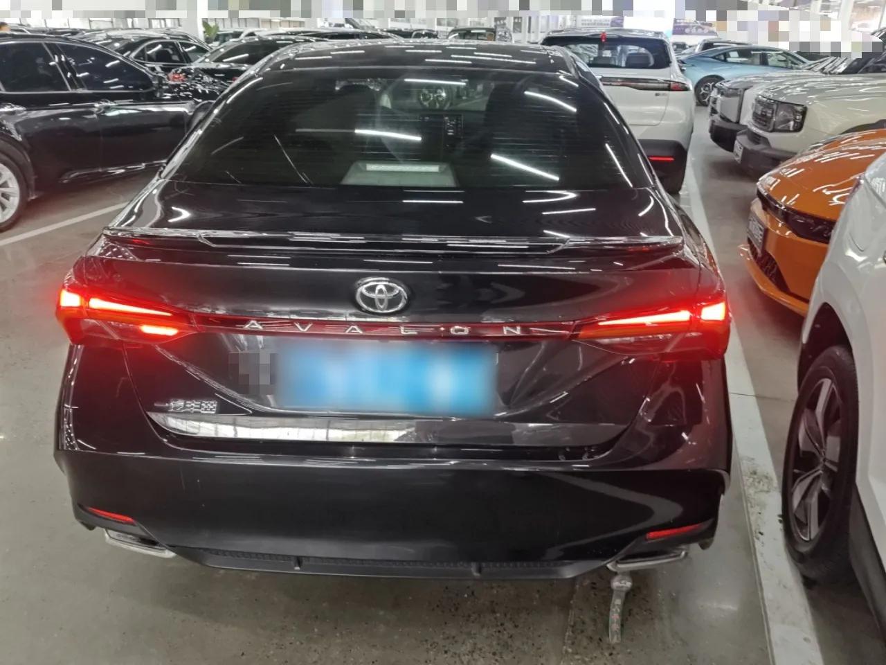Toyota Avalon 2019 2.0L Luxury Edition China VI Standard — миниатюра 3