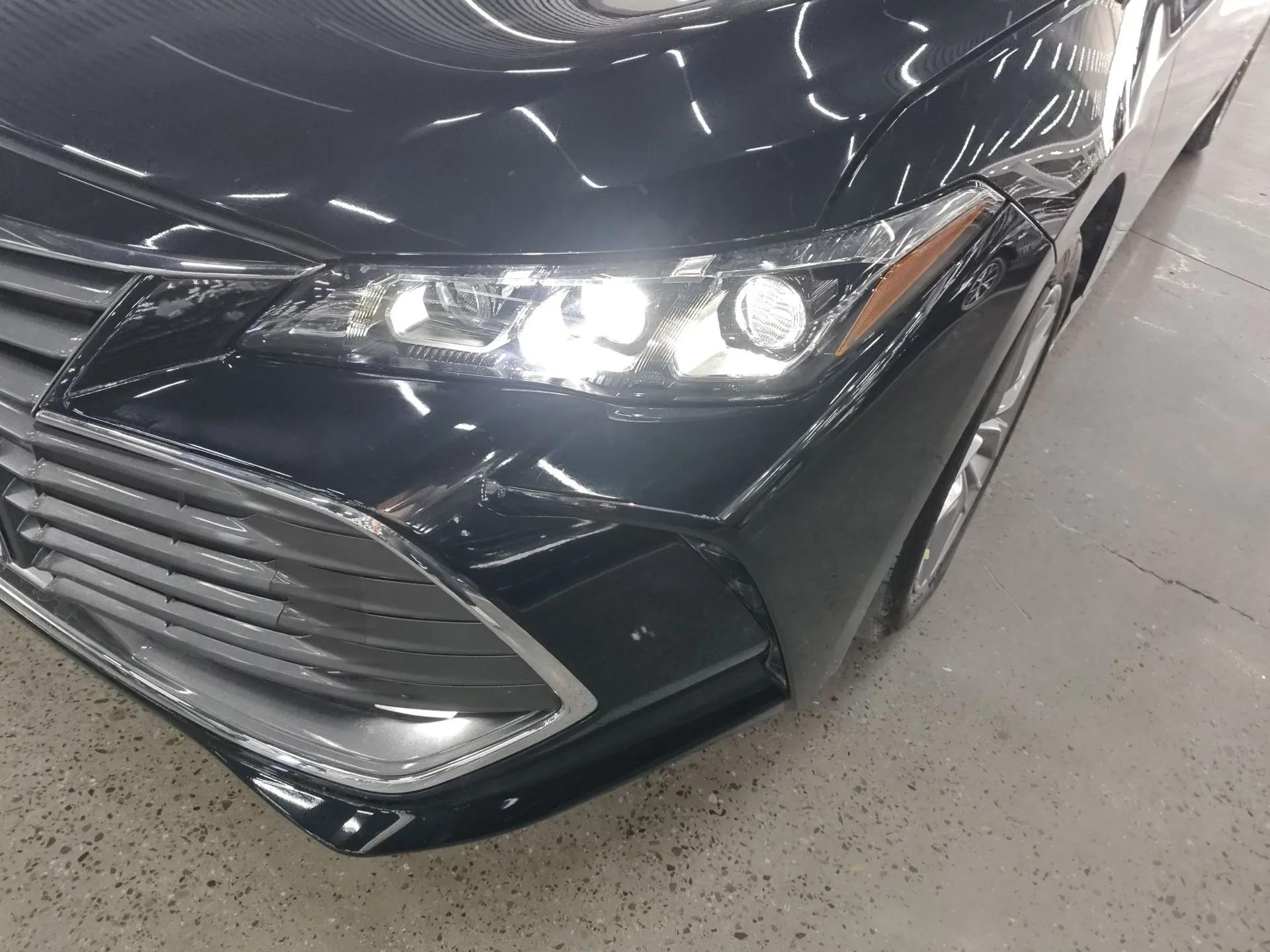 Toyota Avalon 2019 2.0L Luxury Edition China VI Standard — миниатюра 5