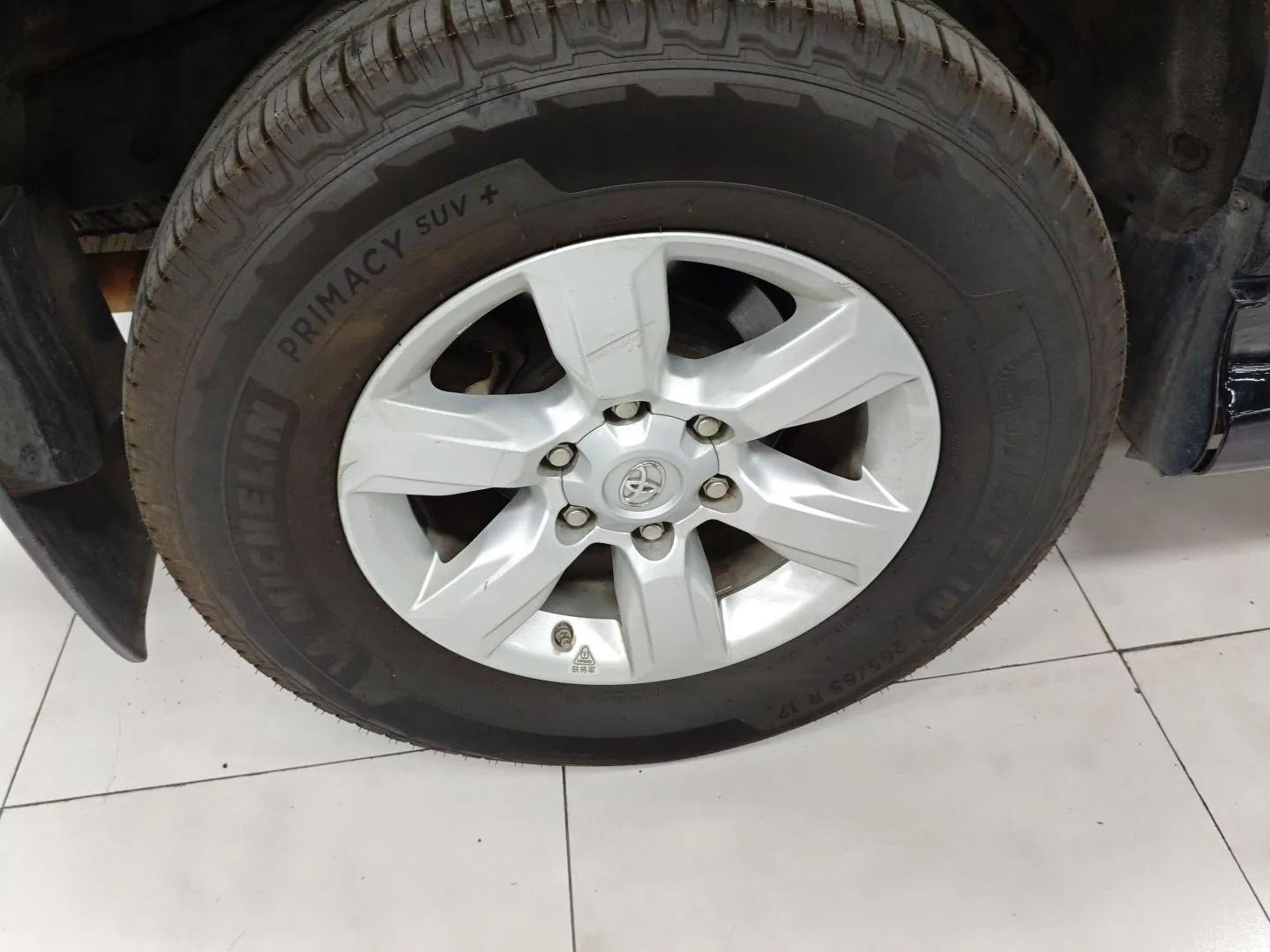 Toyota Prado 2015 2.7L TXL Middle East Version — миниатюра 10