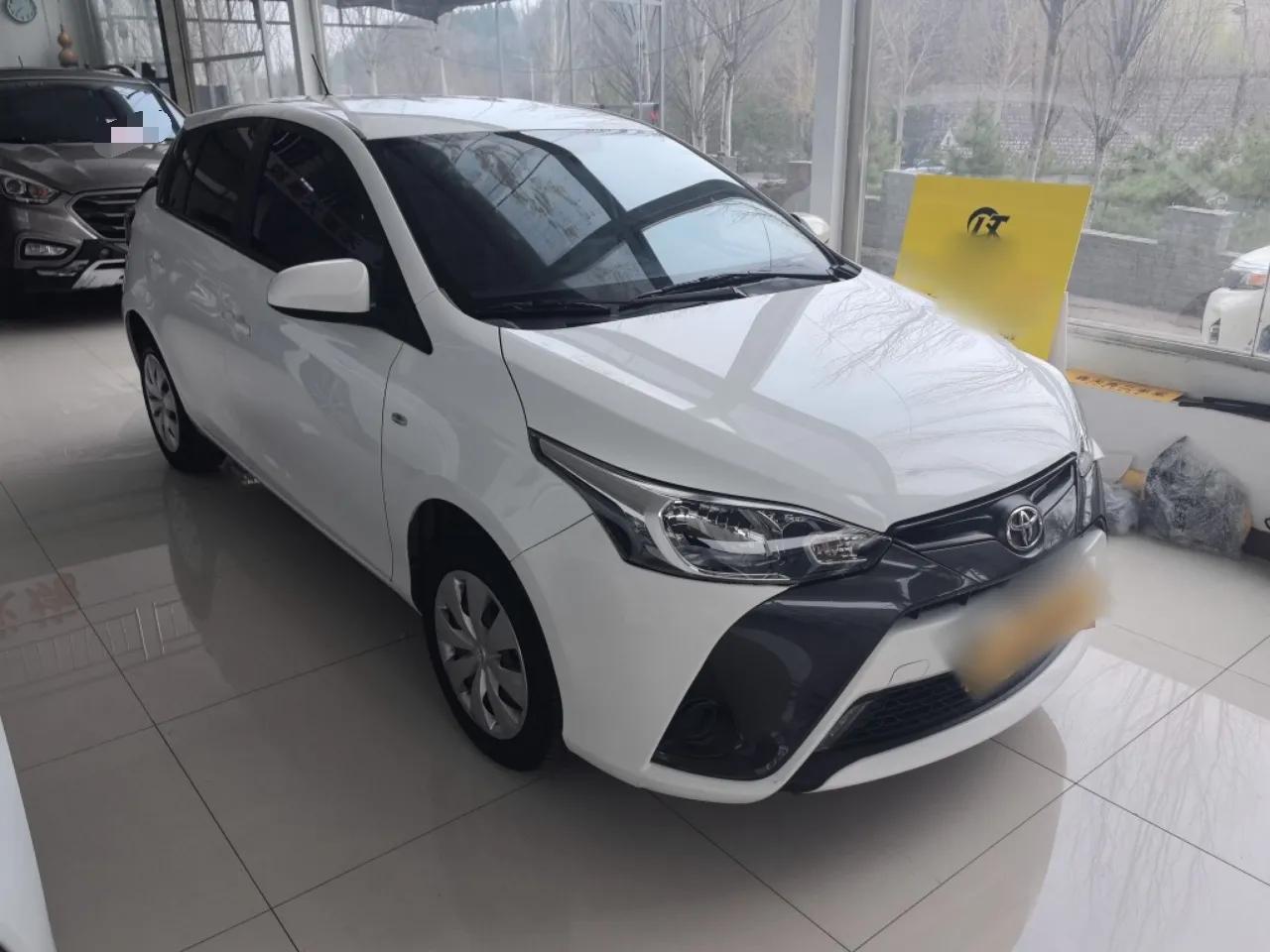 Toyota YARiS L Zhi Xuan 2021 1.5L CVT Leading Edition — миниатюра 3