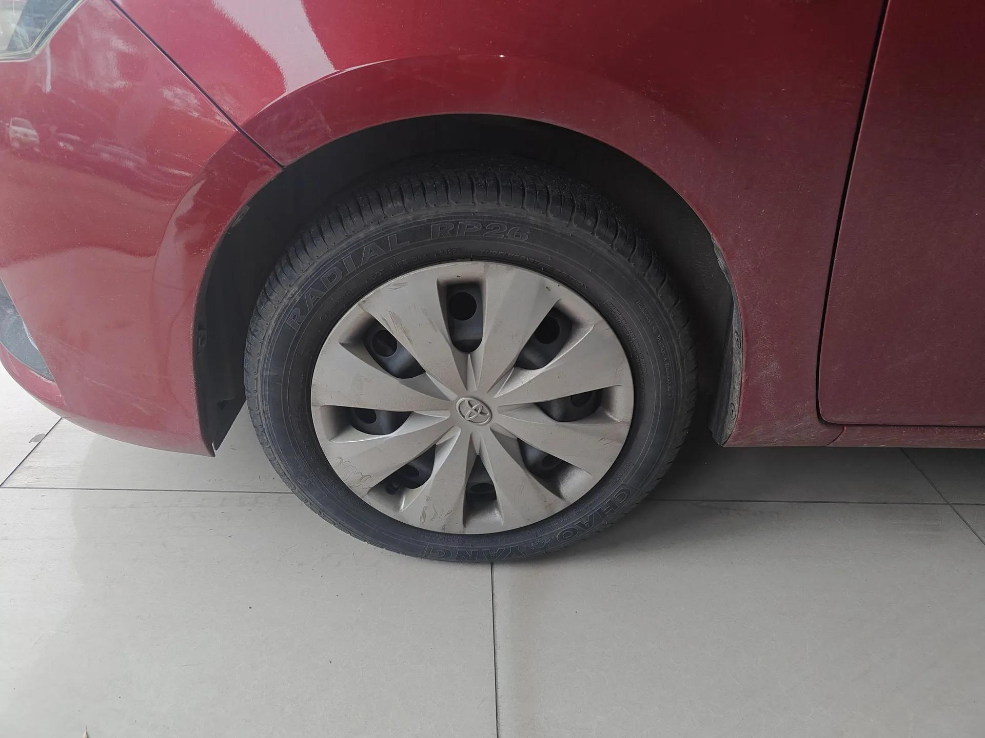 Toyota YARiS L Zhi Xuan 2016 Revised 1.5E CVT Charming Edition — миниатюра 8