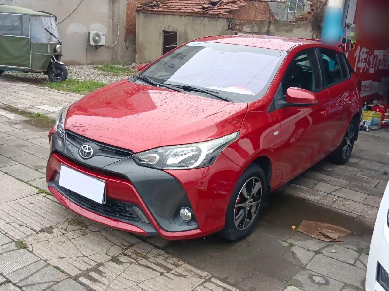 Toyota YARiS L Zhi Xuan 2016 Revised 1.5E CVT Charming Edition — миниатюра 1