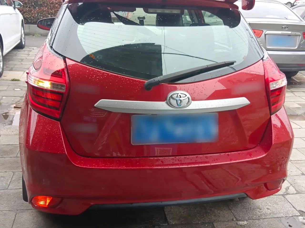 Toyota YARiS L Zhi Xuan 2016 Revised 1.5E CVT Charming Edition — миниатюра 5