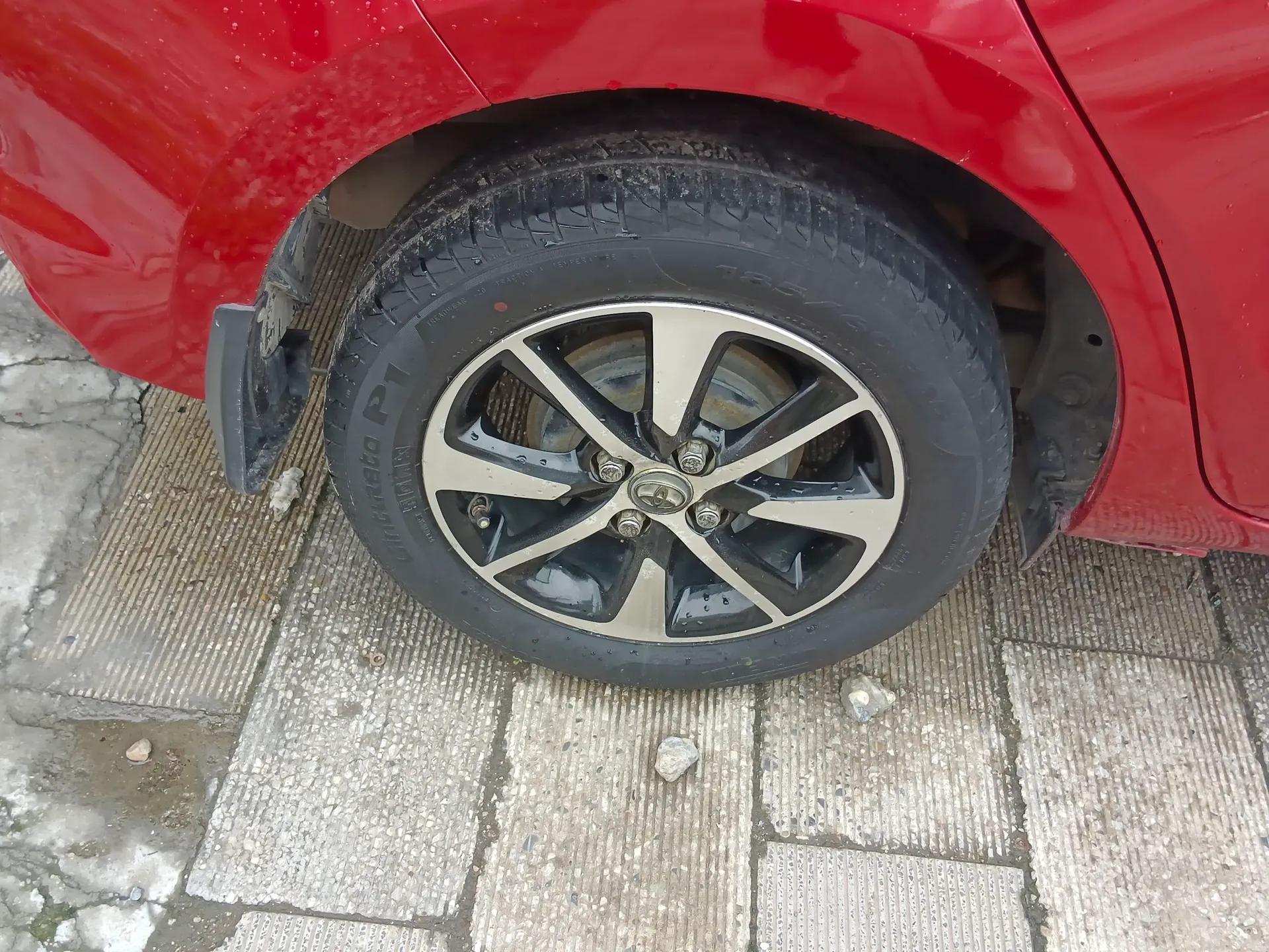 Toyota YARiS L Zhi Xuan 2016 Revised 1.5E CVT Charming Edition — миниатюра 10