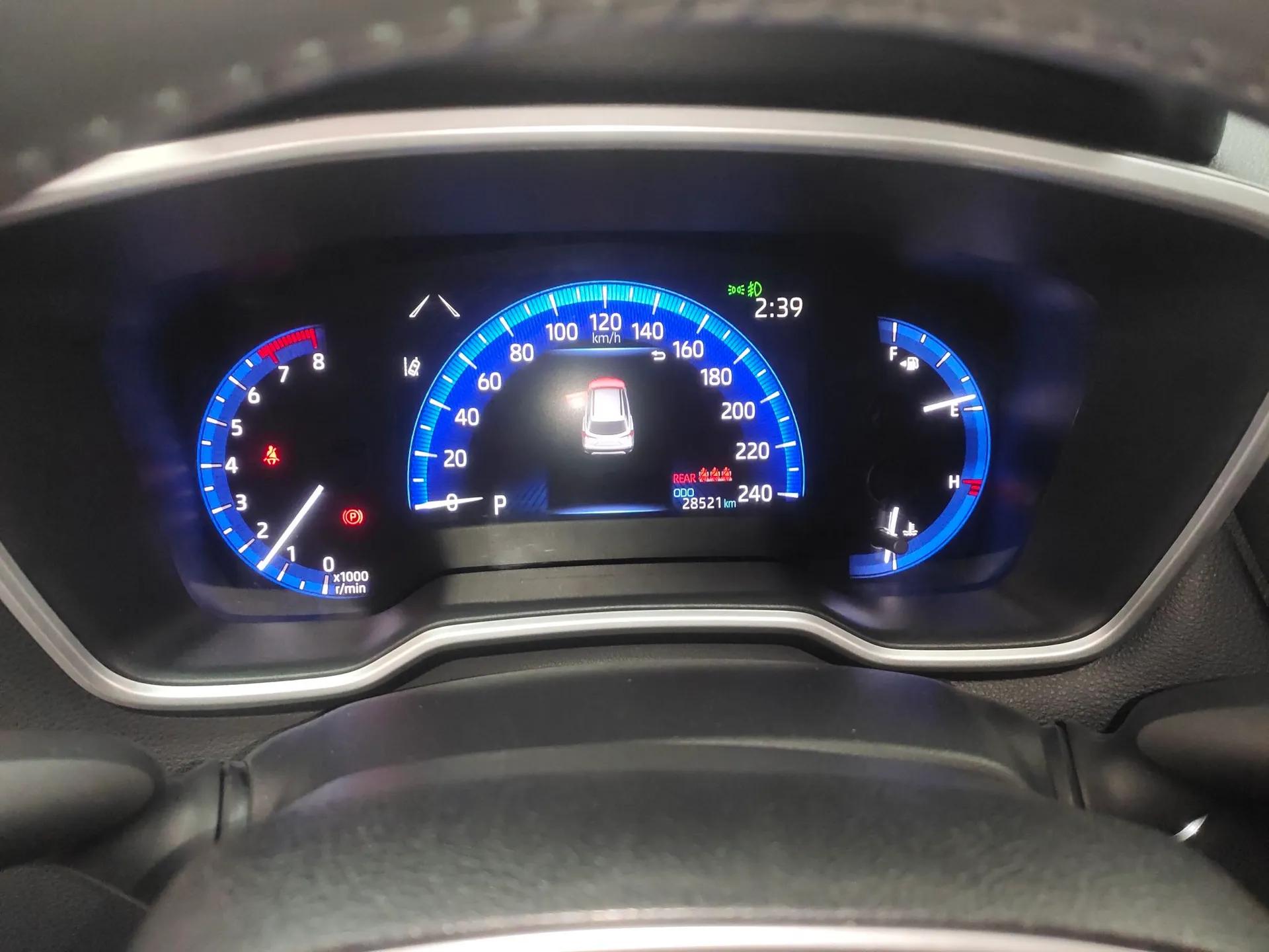 Toyota Corolla Cross 2022 2.0L Flagship Edition — миниатюра 13