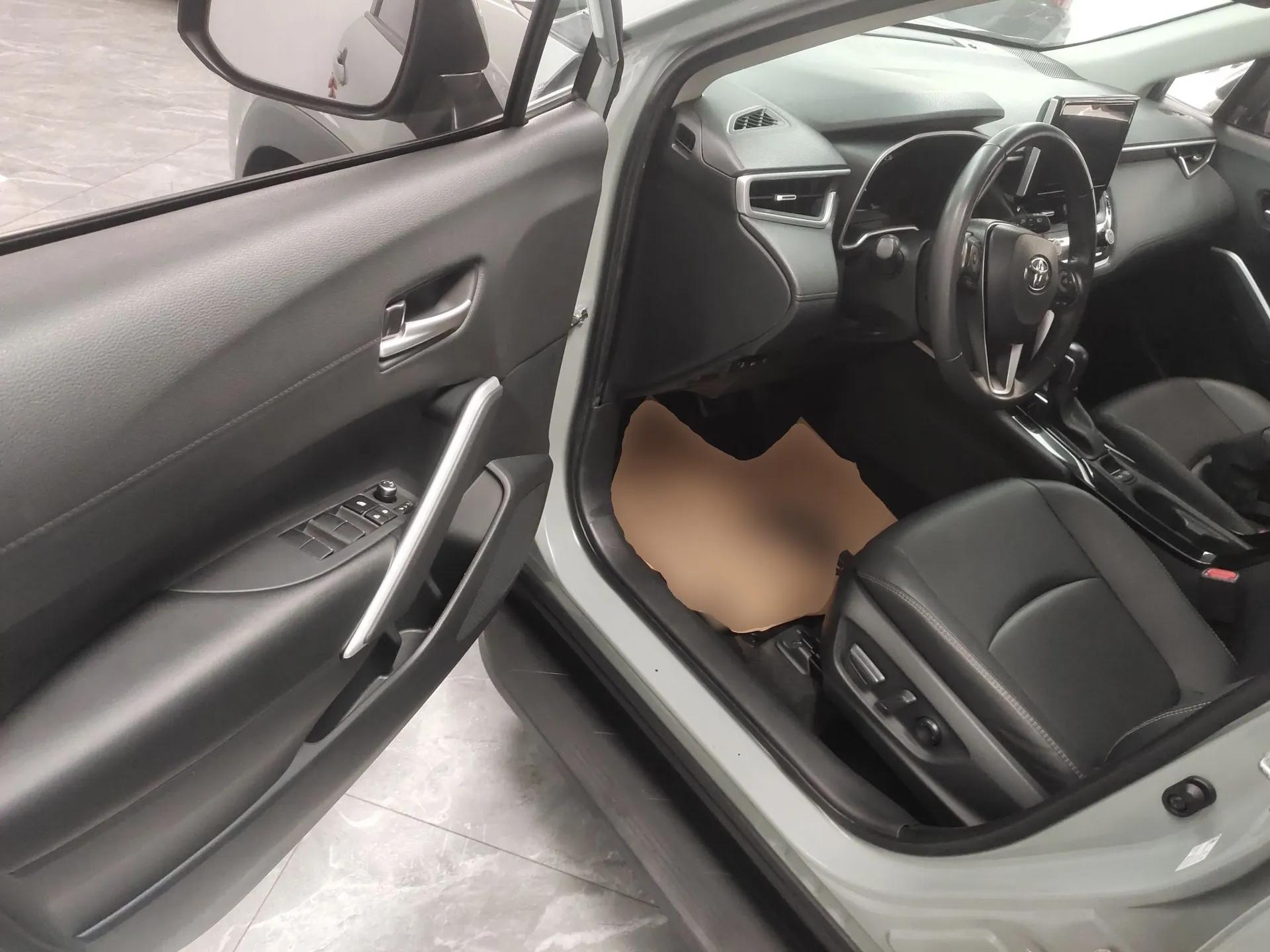 Toyota Corolla Cross 2022 2.0L Flagship Edition — миниатюра 21