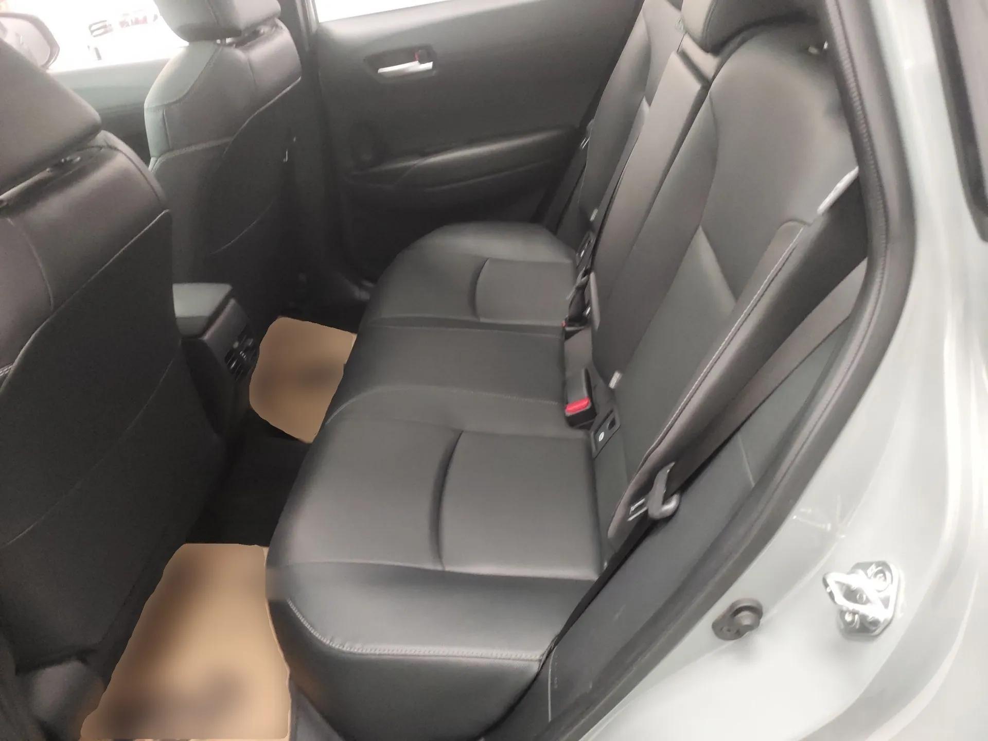 Toyota Corolla Cross 2022 2.0L Flagship Edition — миниатюра 22
