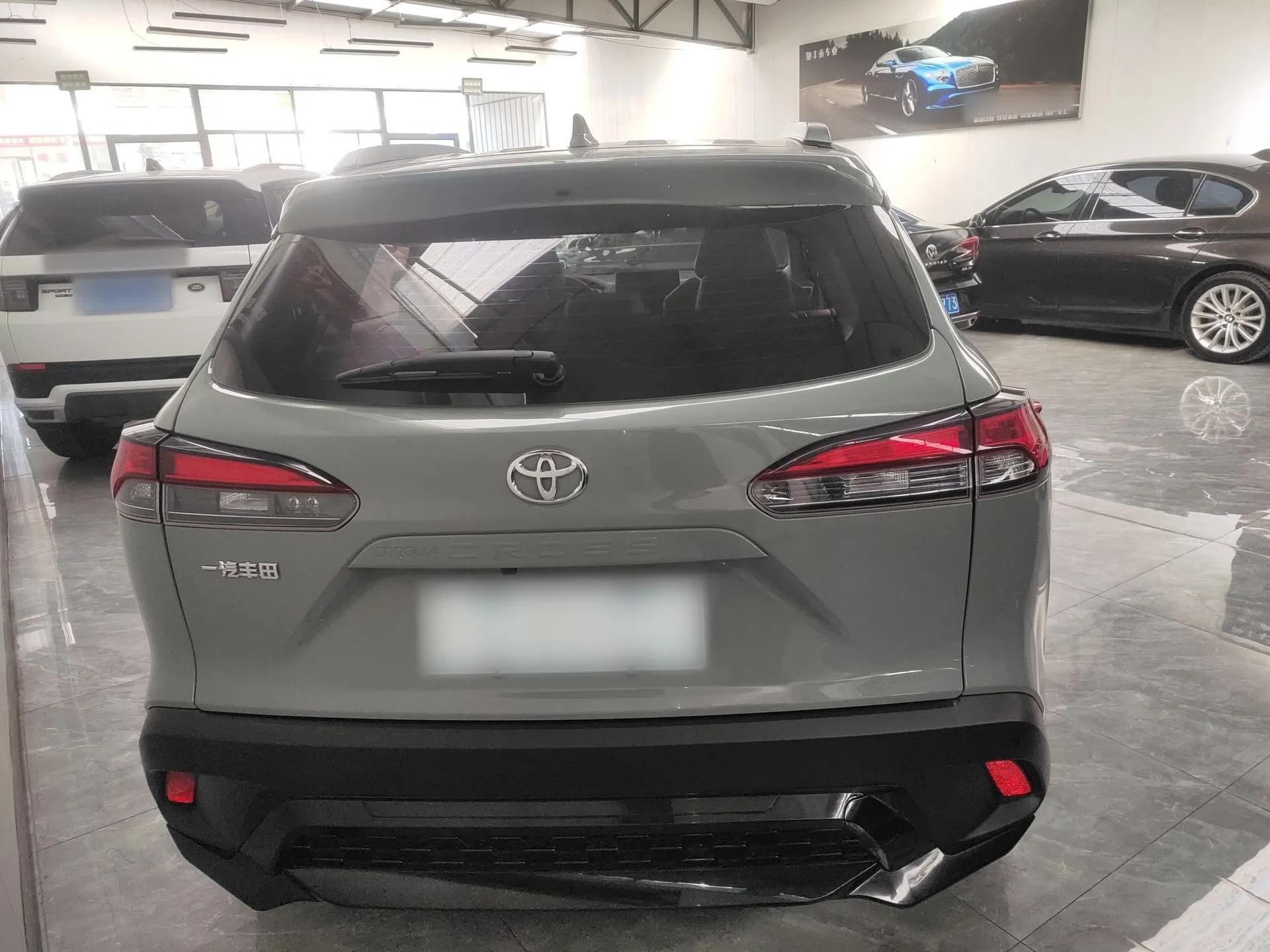 Toyota Corolla Cross 2022 2.0L Flagship Edition — миниатюра 6