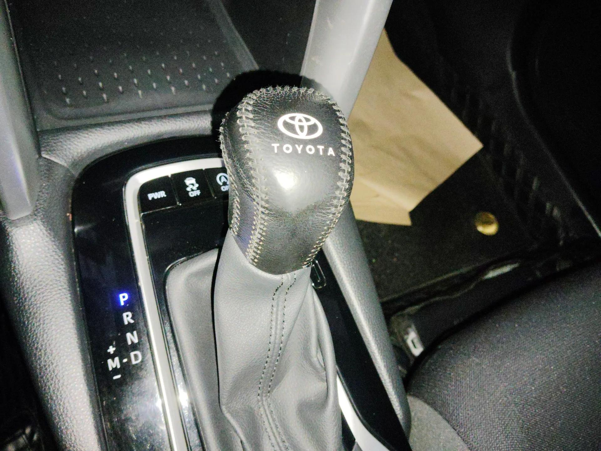 Toyota Corolla Cross 2023 2.0L Pioneer Edition — миниатюра 17