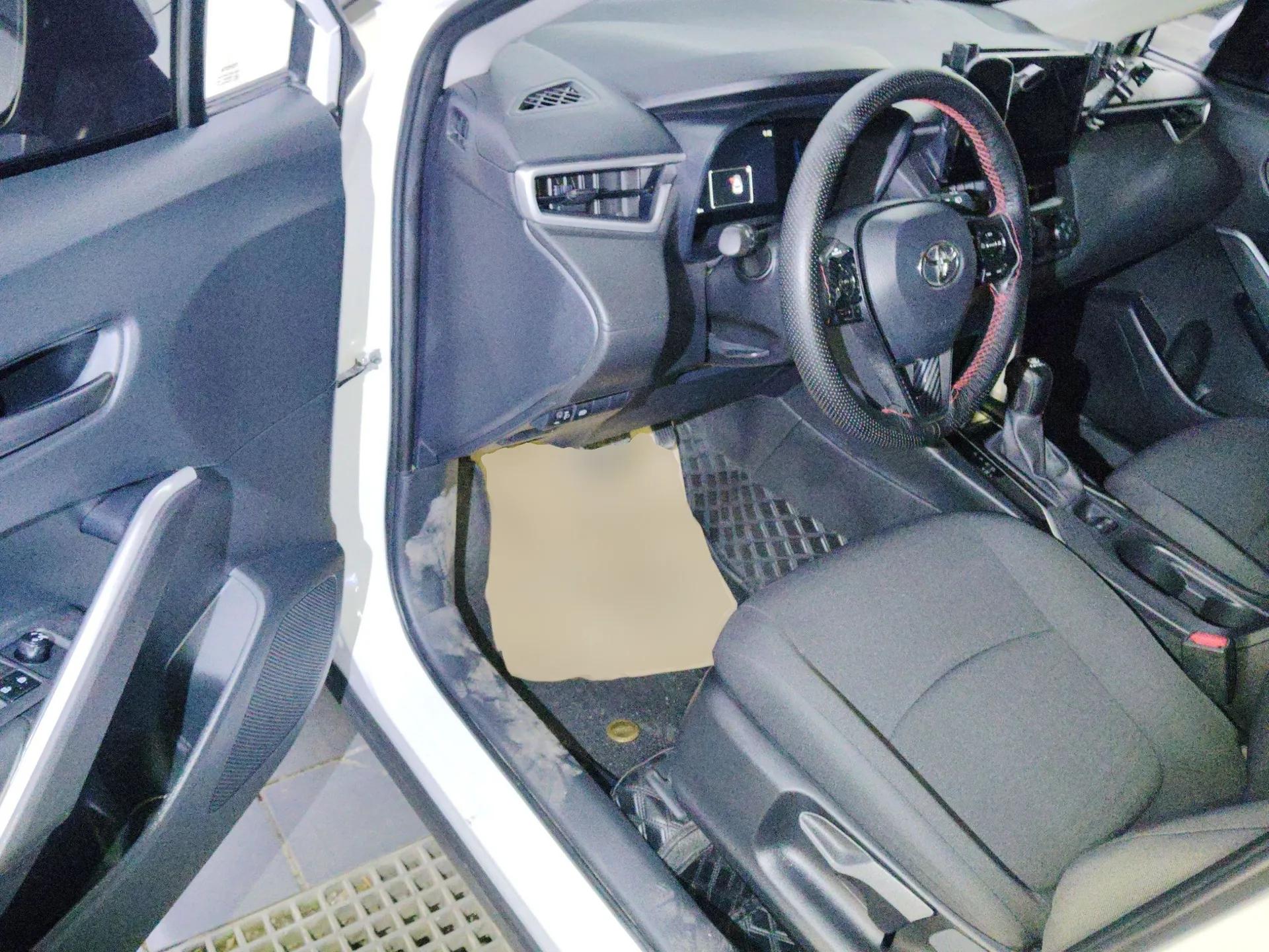 Toyota Corolla Cross 2023 2.0L Pioneer Edition — миниатюра 19