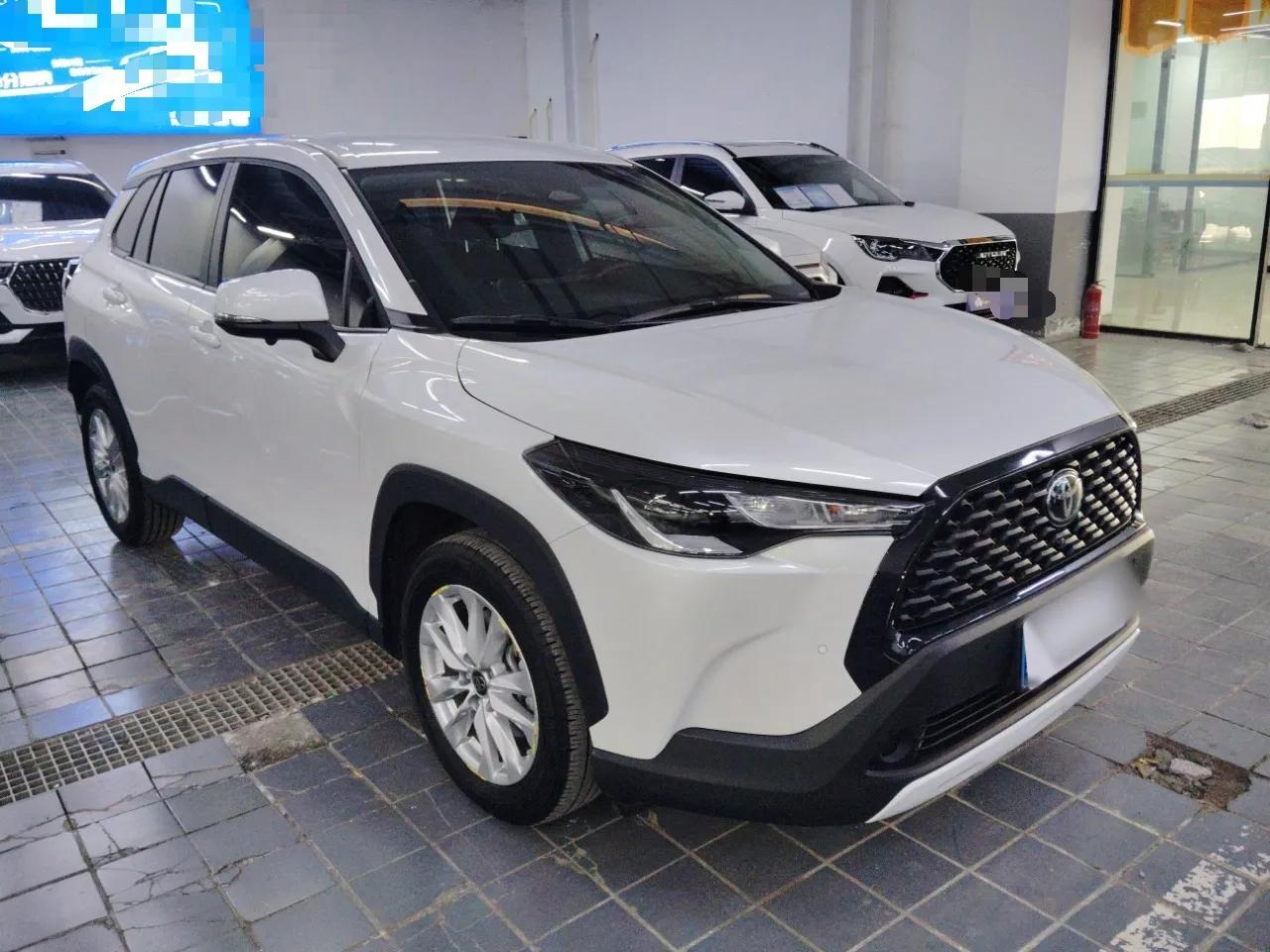 Toyota Corolla Cross 2023 2.0L Pioneer Edition — миниатюра 3