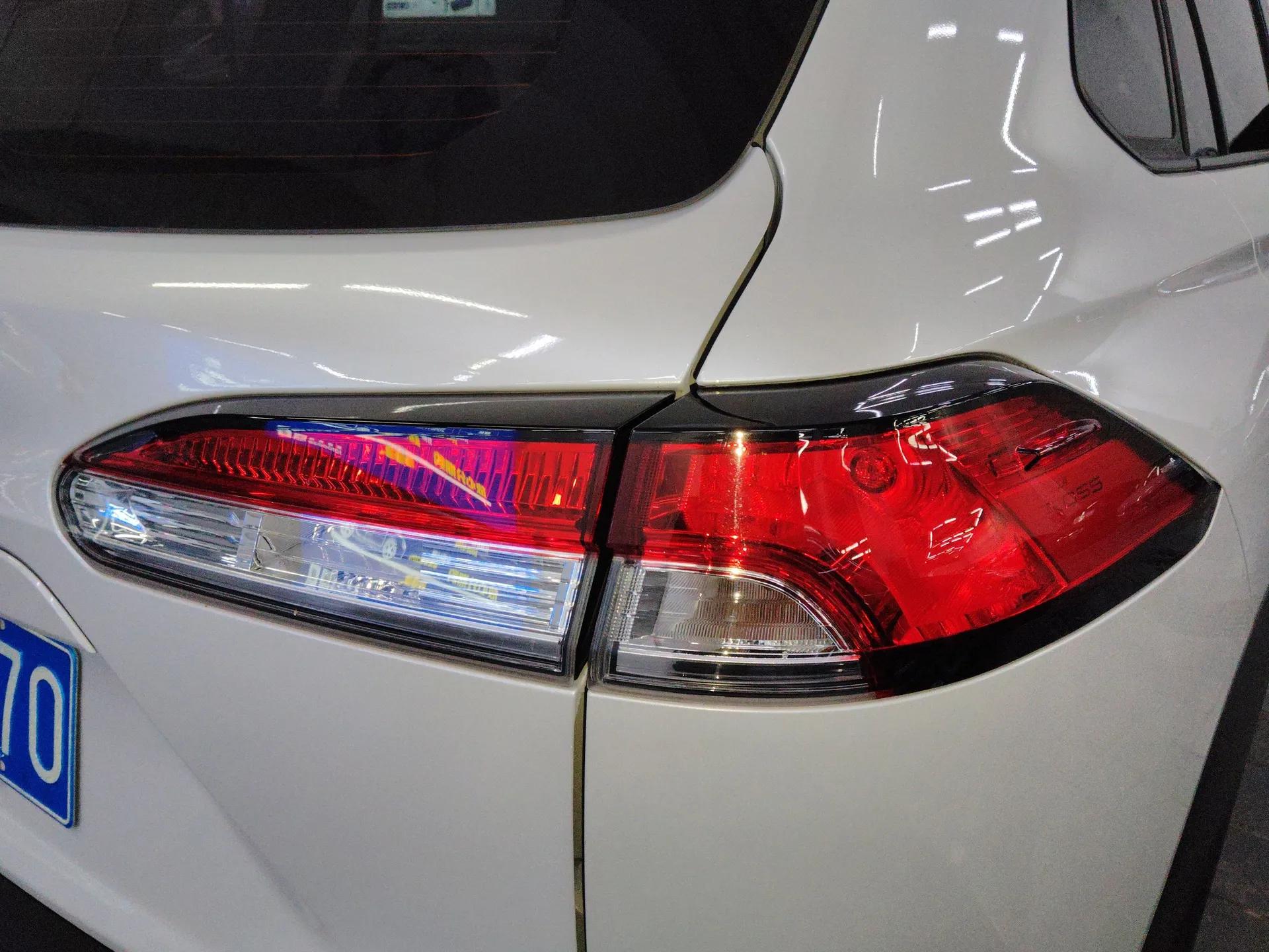 Toyota Corolla Cross 2023 2.0L Pioneer Edition — миниатюра 7