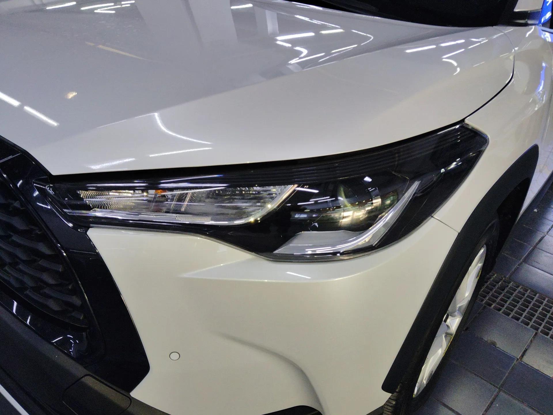 Toyota Corolla Cross 2023 2.0L Pioneer Edition — миниатюра 9