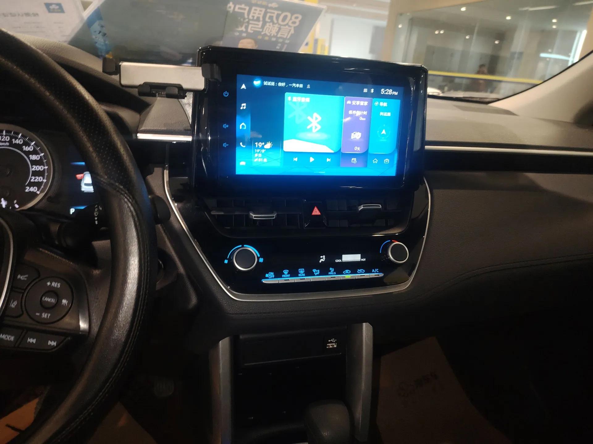 Toyota Corolla Cross 2022 2.0L Luxury Edition — миниатюра 16