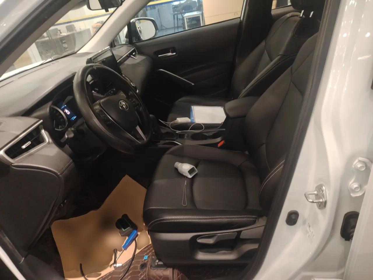 Toyota Corolla Cross 2022 2.0L Luxury Edition — миниатюра 18