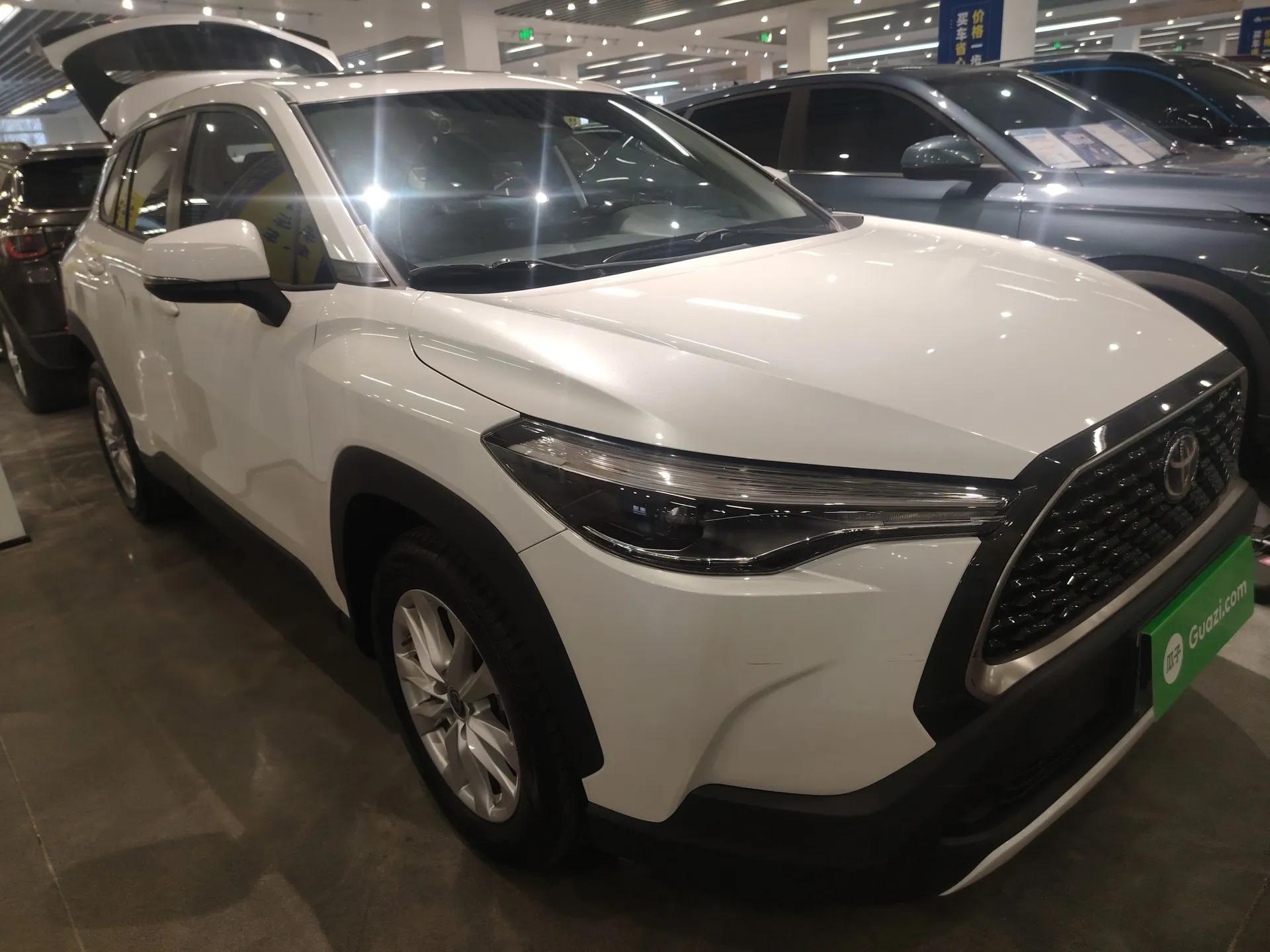 Toyota Corolla Cross 2022 2.0L Luxury Edition — миниатюра 3