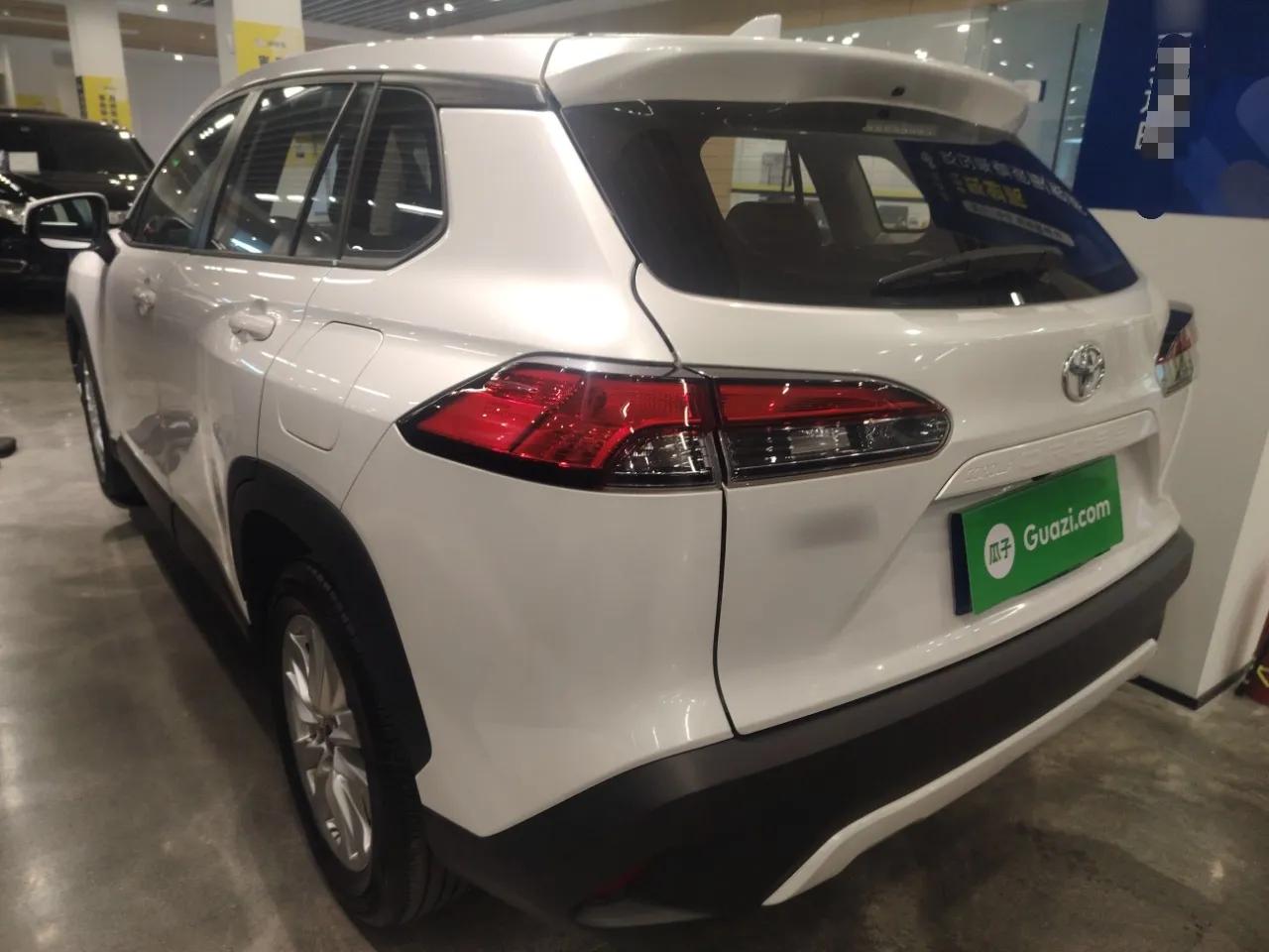 Toyota Corolla Cross 2022 2.0L Luxury Edition — миниатюра 4