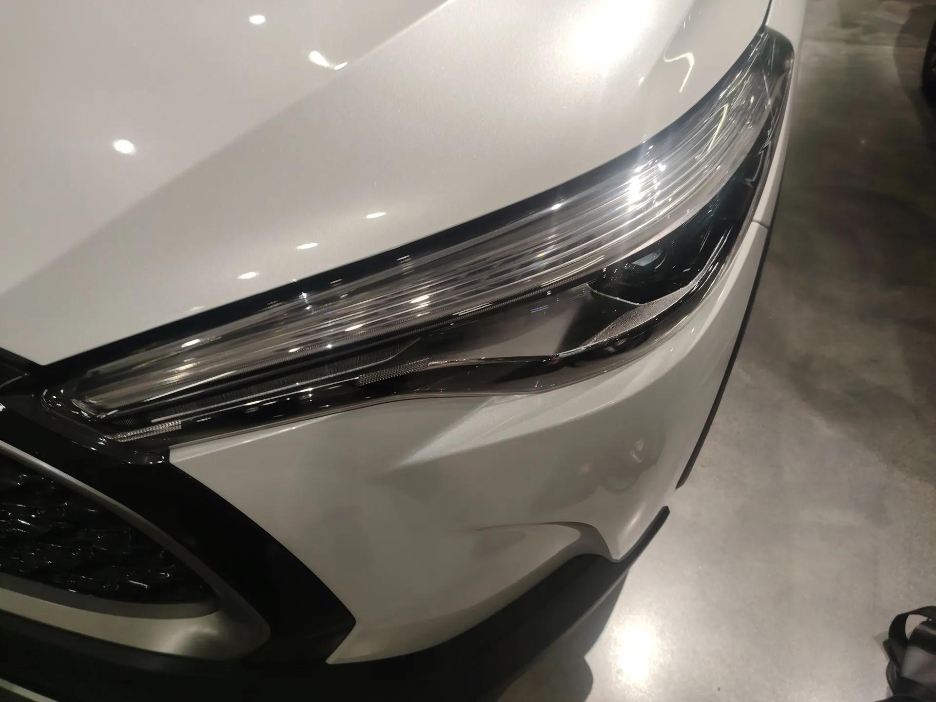 Toyota Corolla Cross 2022 2.0L Luxury Edition — миниатюра 9
