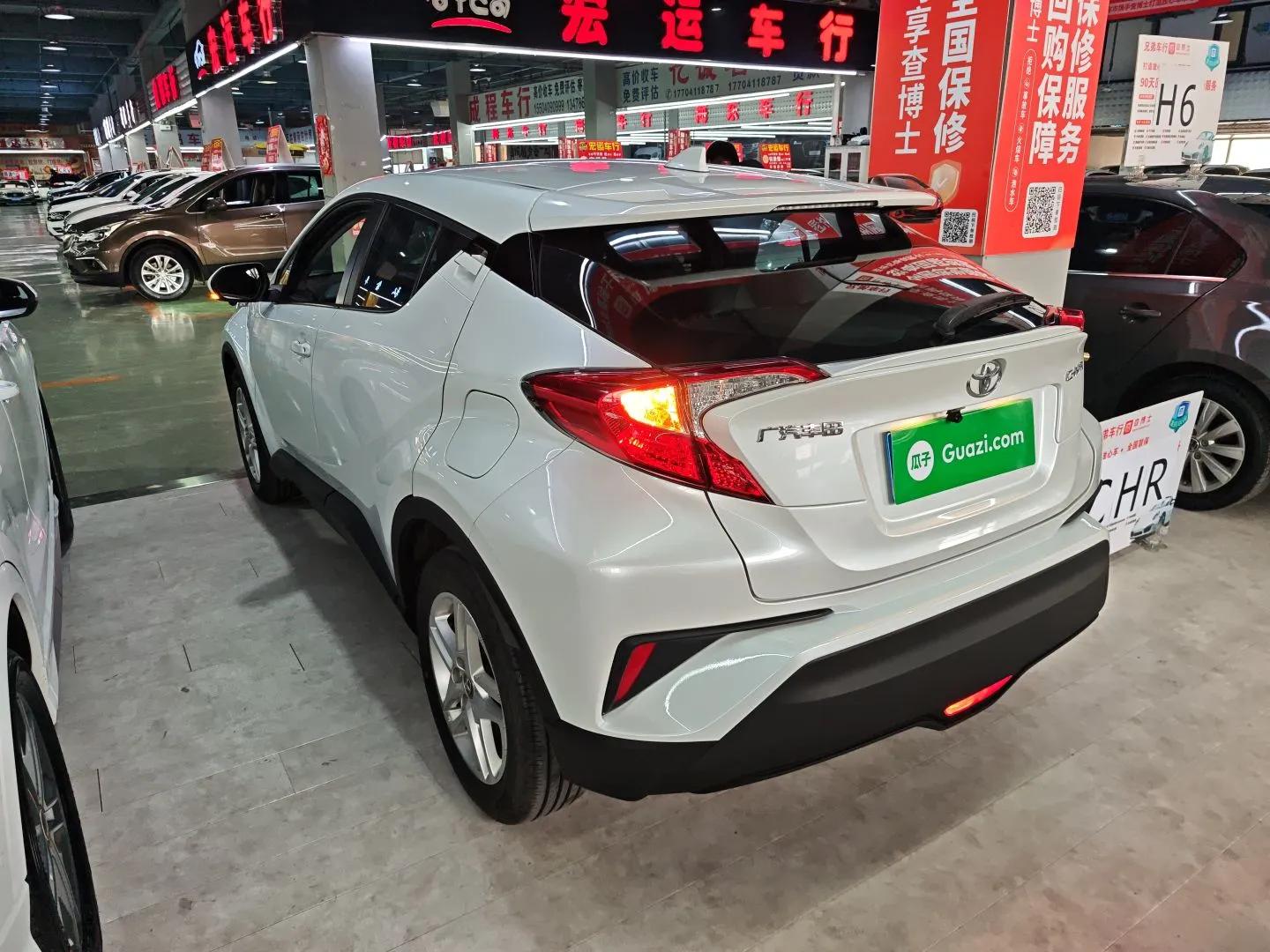 Toyota C-HR 2021 2.0L Comfort Edition — миниатюра 4