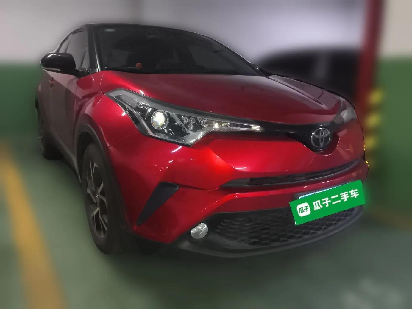 Toyota C-HR 2018 2.0L Leading with Sunroof China VI Standard — миниатюра 3