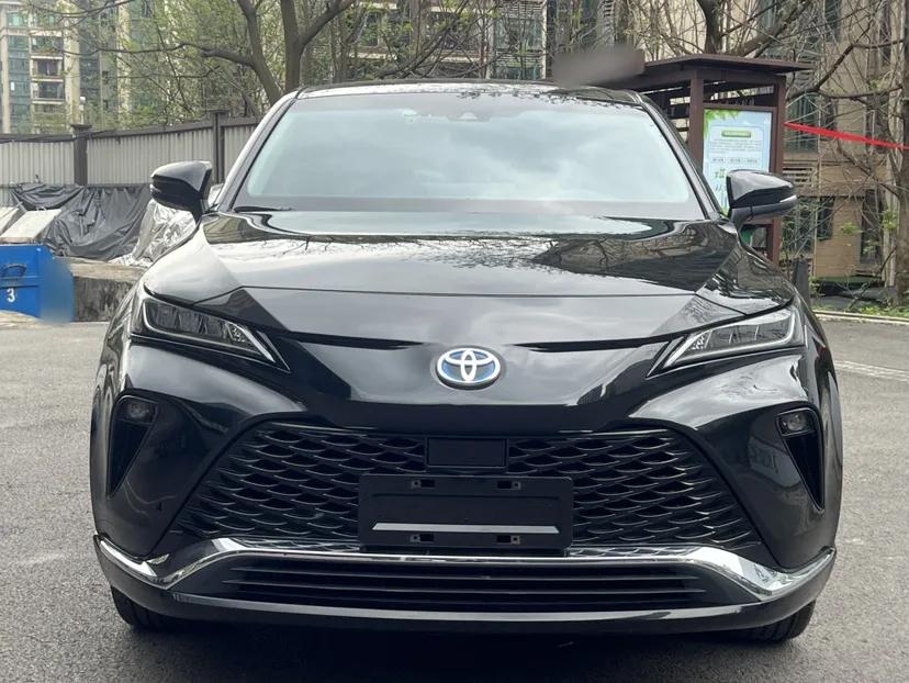 Toyota Venza 2022 Dual-Engine 2.5L CVT Two-Wheel Drive Luxury Edition — миниатюра 4