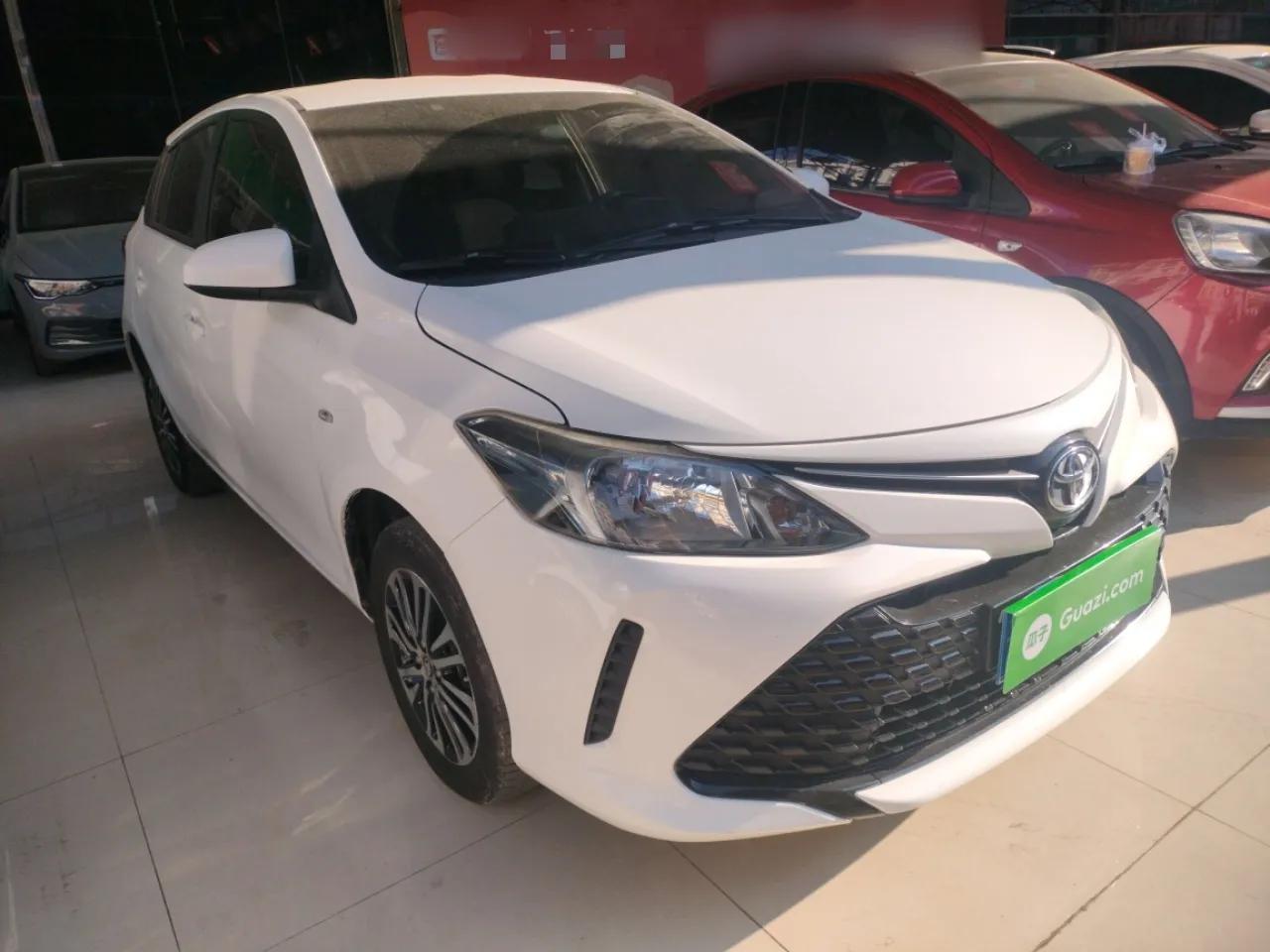 Toyota Vios FS 2017 1.5L CVT Fengchi Edition — миниатюра 3