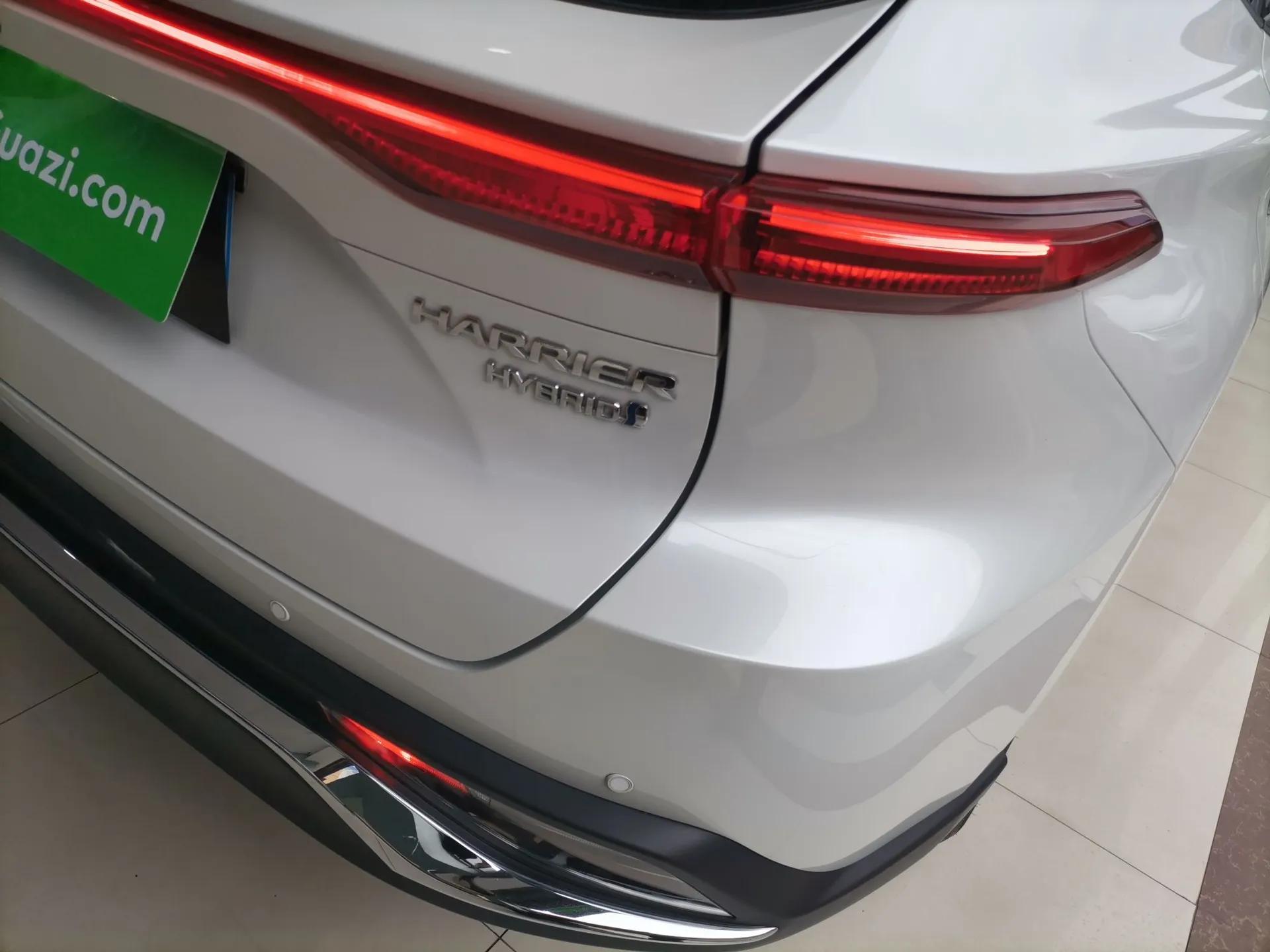 Toyota Harrier 2023 Dual-Engine 2.5L CVT Two-Wheel Drive Luxury Edition — миниатюра 8