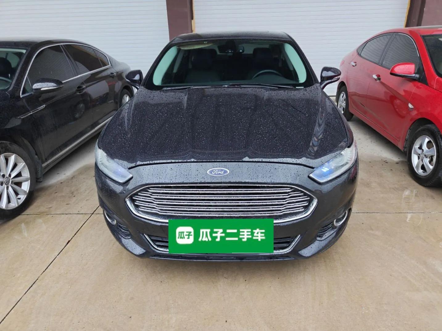 Ford Mondeo 2013 2.0L GTDi 200 Fashion Edition — миниатюра 2