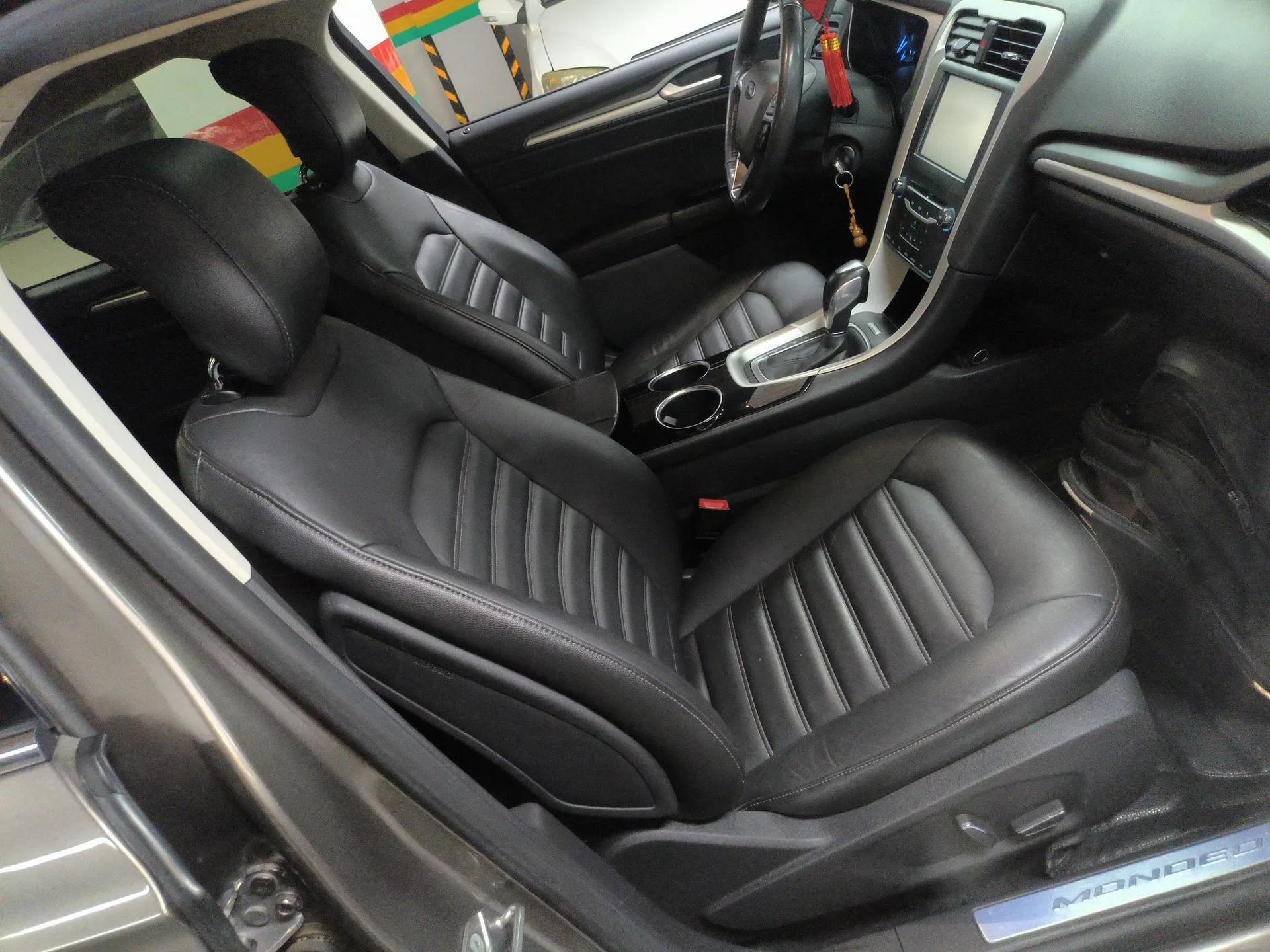 Ford Mondeo 2013 1.5L GTDi180 Fashion Edition — миниатюра 23