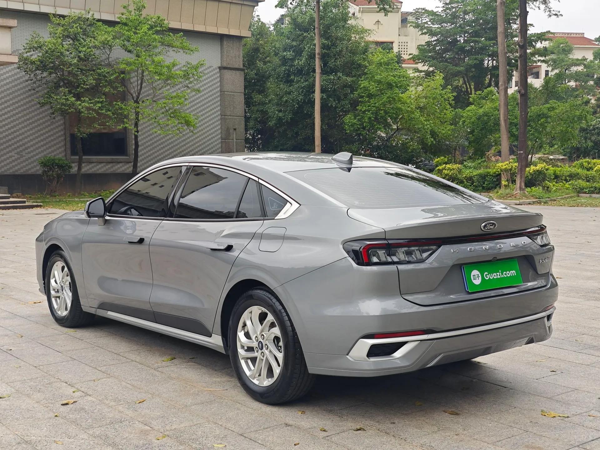 Ford Mondeo 2023 EcoBoost 180 Comfort Model — миниатюра 7