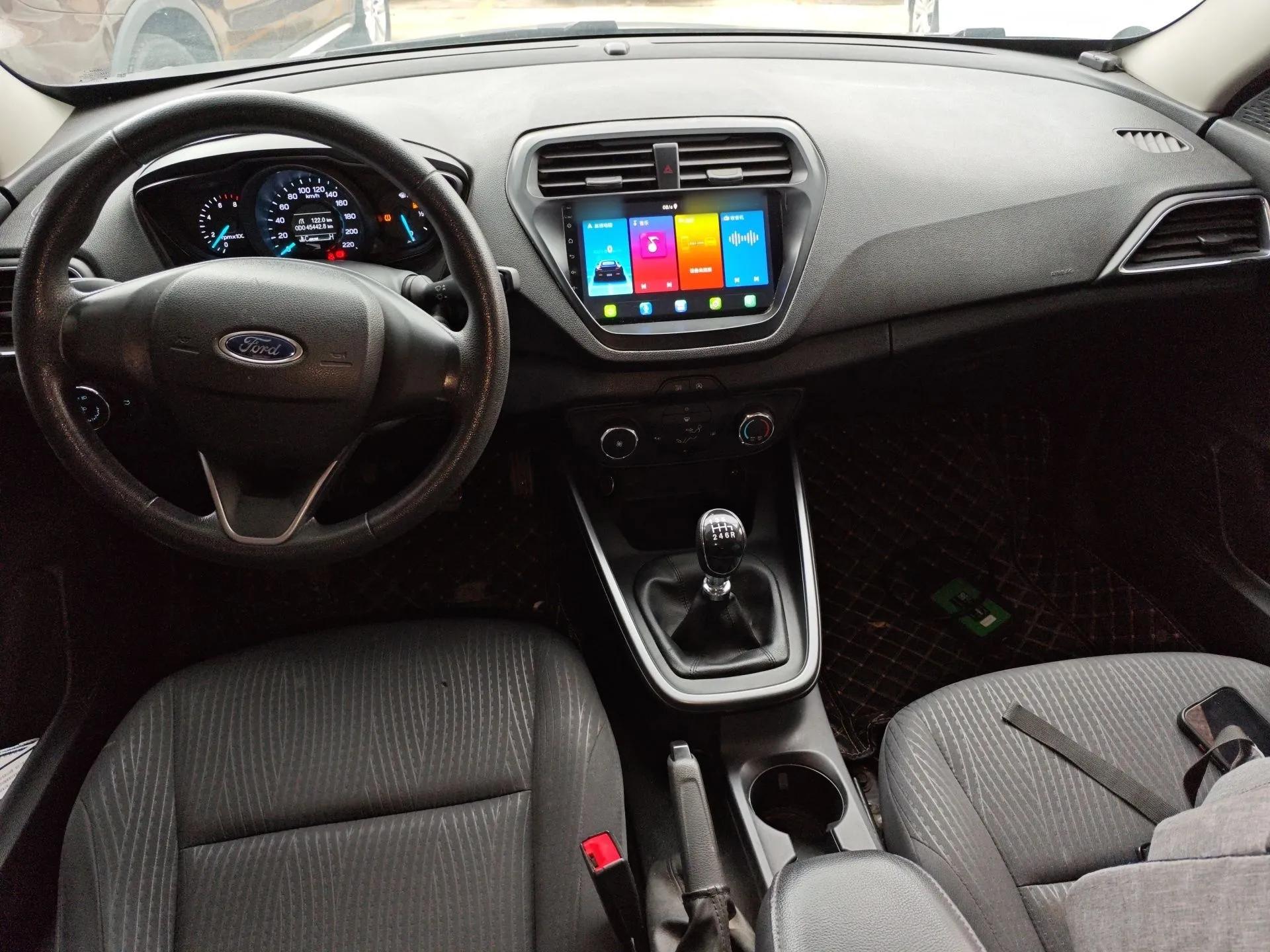 Ford Escort 2019 Revised Version 1.5L Manual "Quality Enjoyment" Trim (Tire Pressure Monitoring) China VI Standard — миниатюра 13